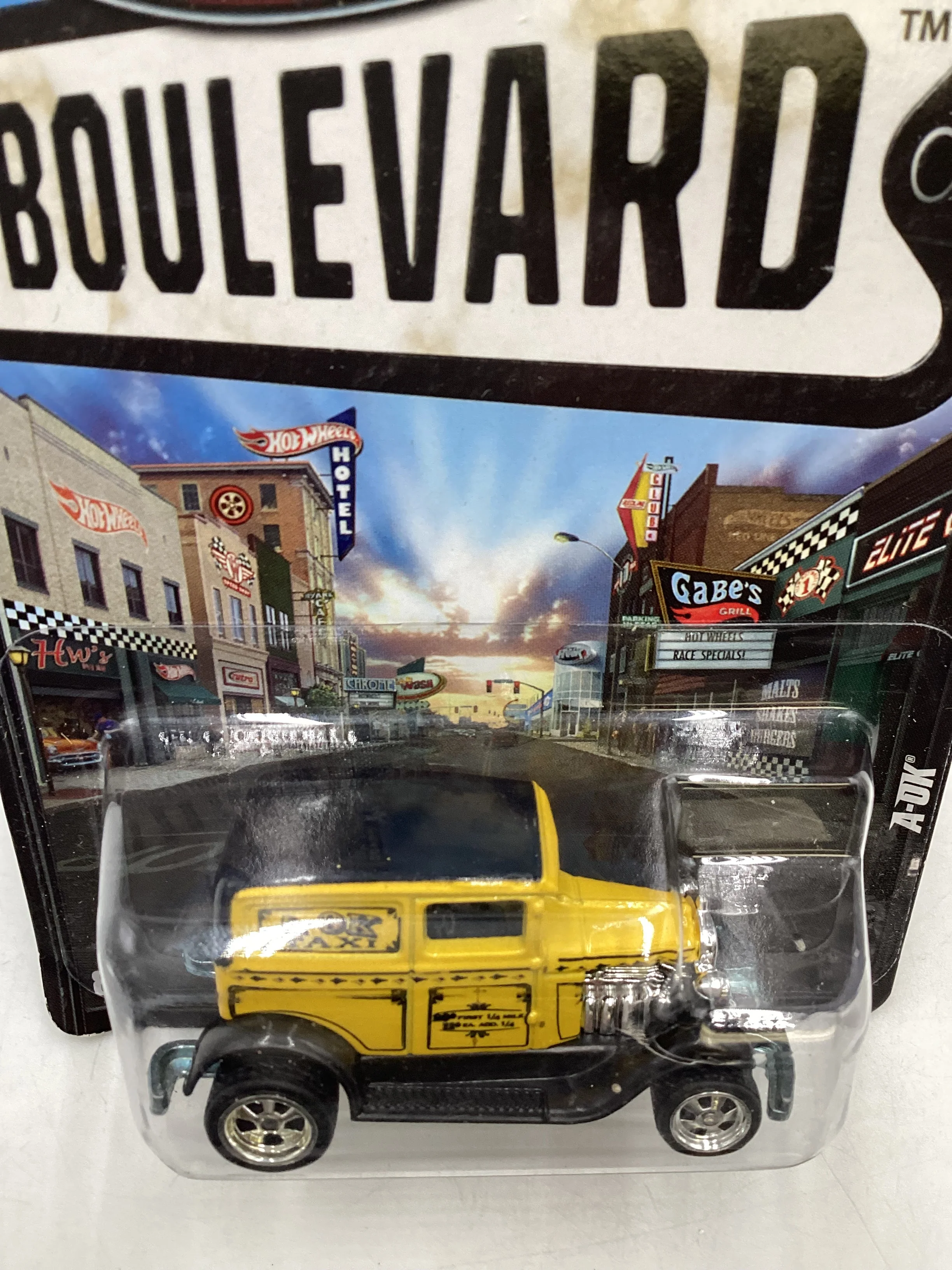 Hot Wheels Boulevard Big Hits A-OK 246A - Image 6