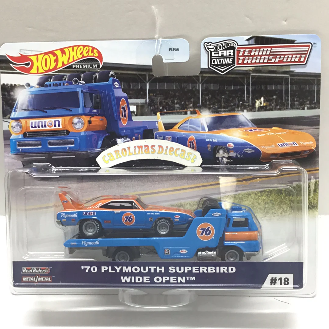 Hot wheels car culture team transport #18 70 Plymouth superbird wide open 282B