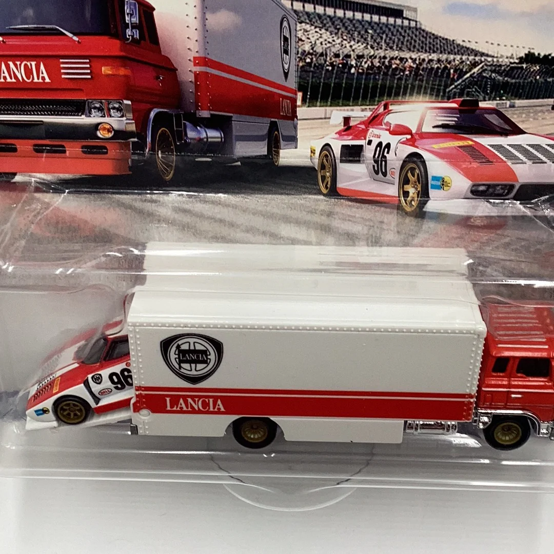 Hot wheels car culture team transport #42 Lancia Stratos Group 5 Sakura Sprinter 280H - Image 5