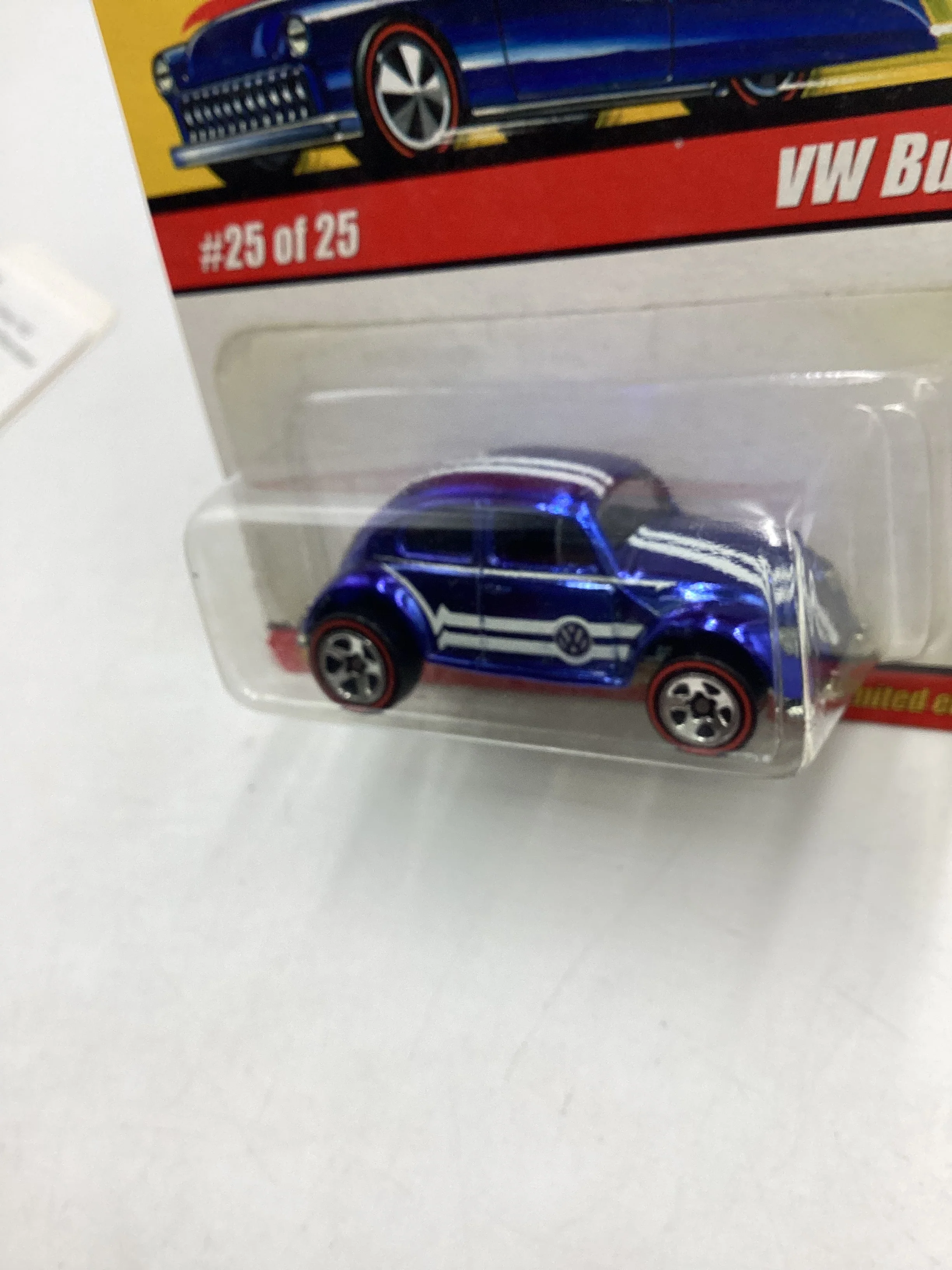 Hot wheels Classics series 1 #25 VW Bug Blue Rare Black Interior - Image 4