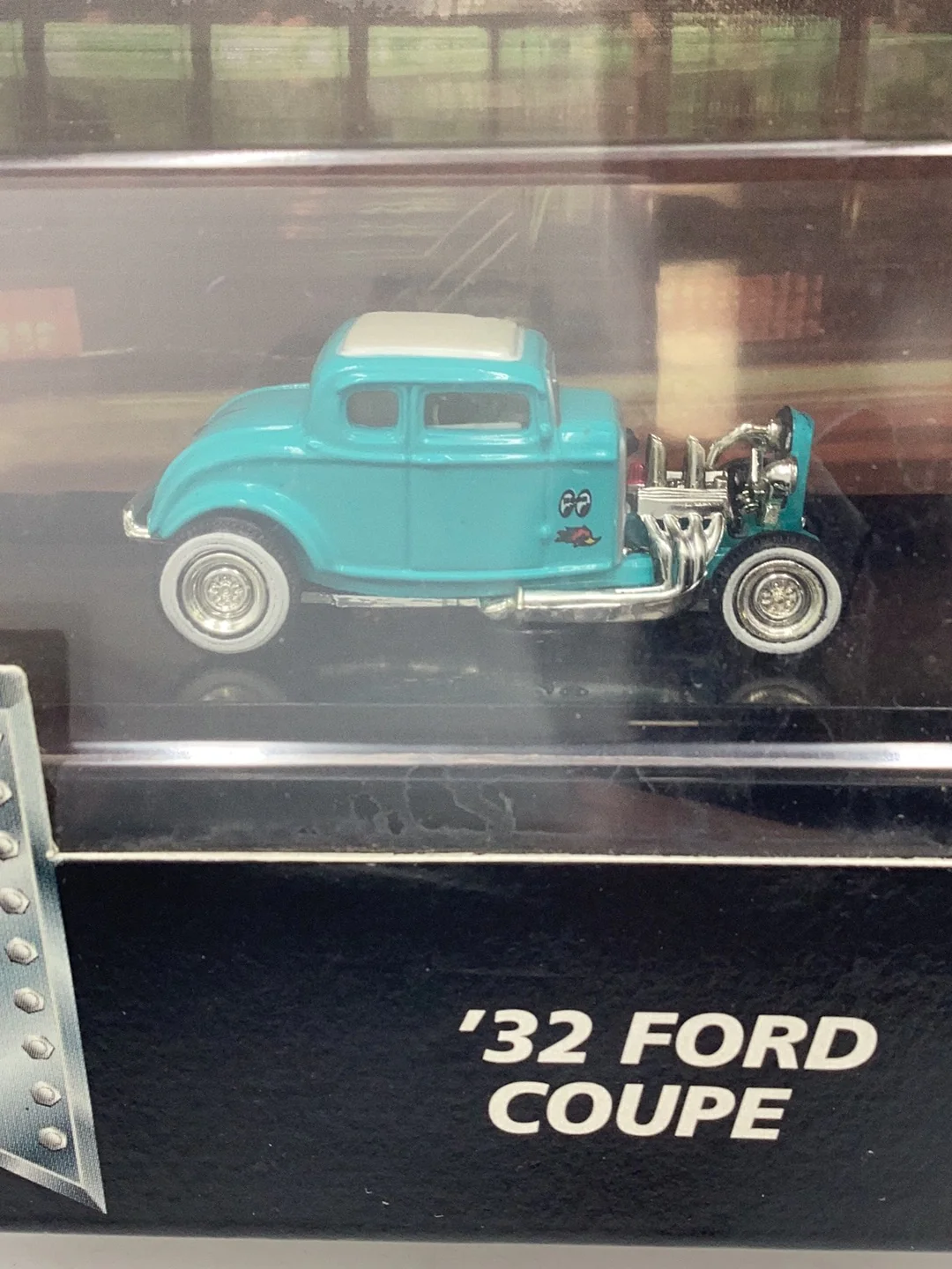 Hot Wheels Collectibles 32 Ford Coupe #8814 - Image 3