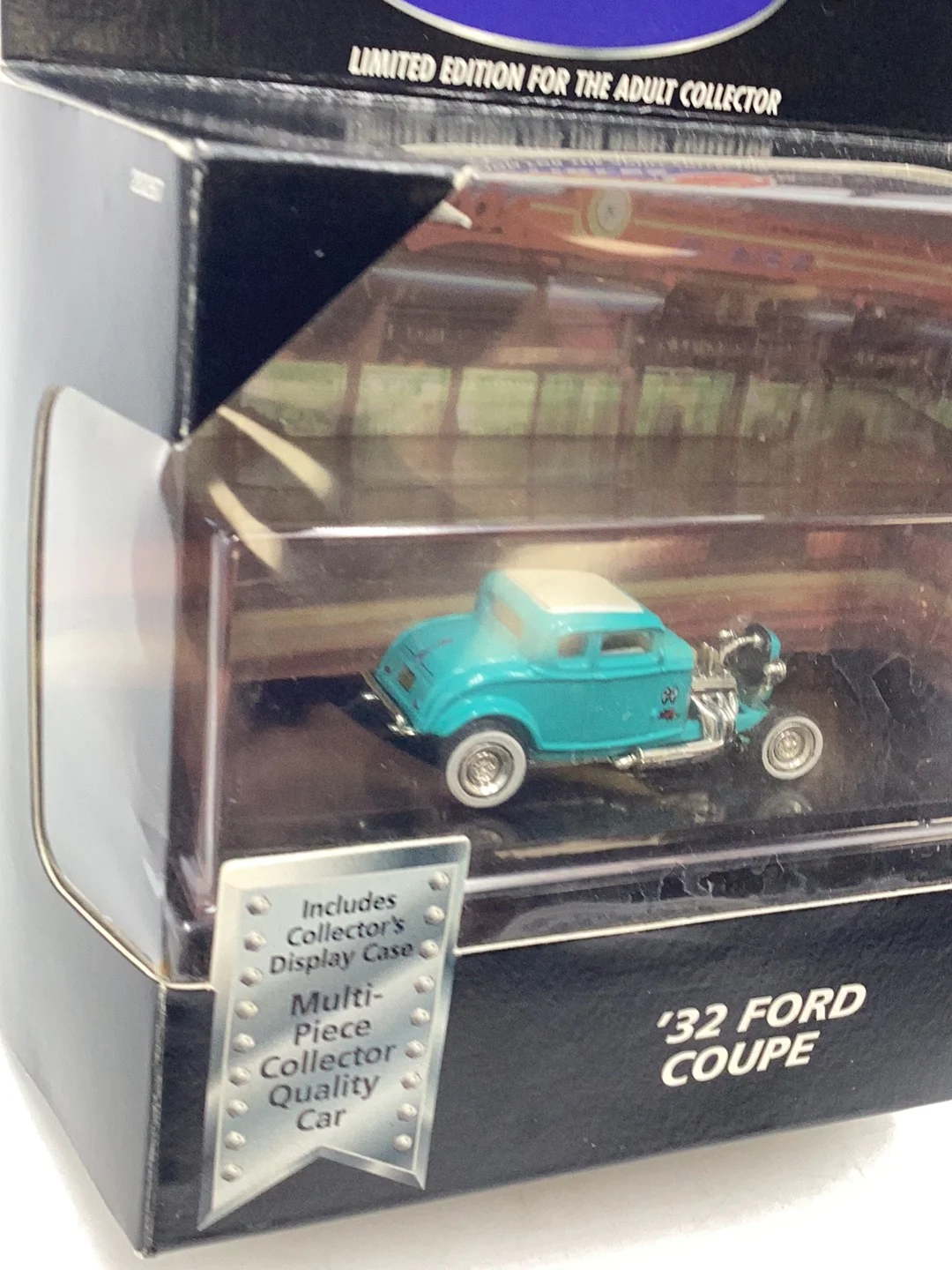 Hot Wheels Collectibles 32 Ford Coupe #8814 - Image 4