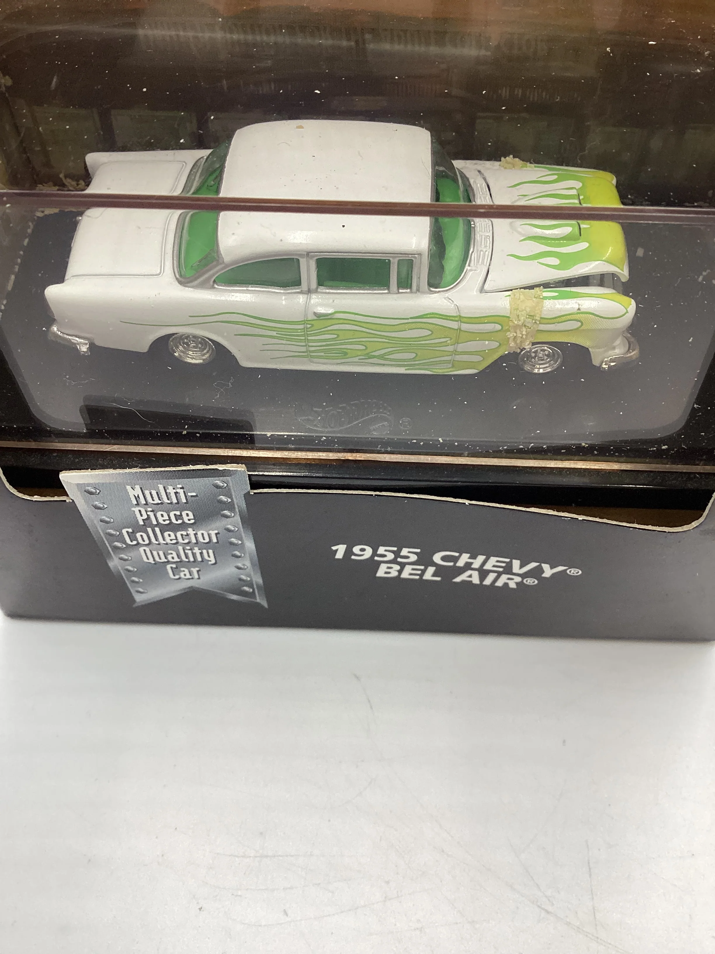 Hot Wheels Collectibles Black Box 1955 Chevy Bel Air White - Image 3