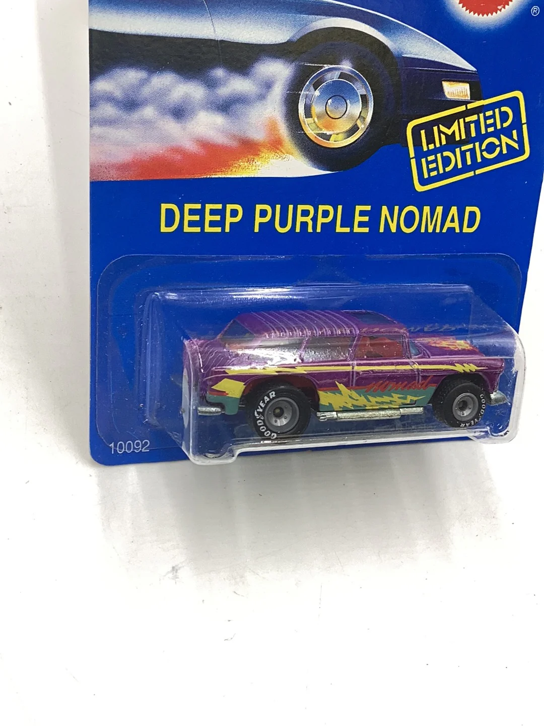 Hot wheels Deep Purple Nomad Limited Edition with protector - Image 4