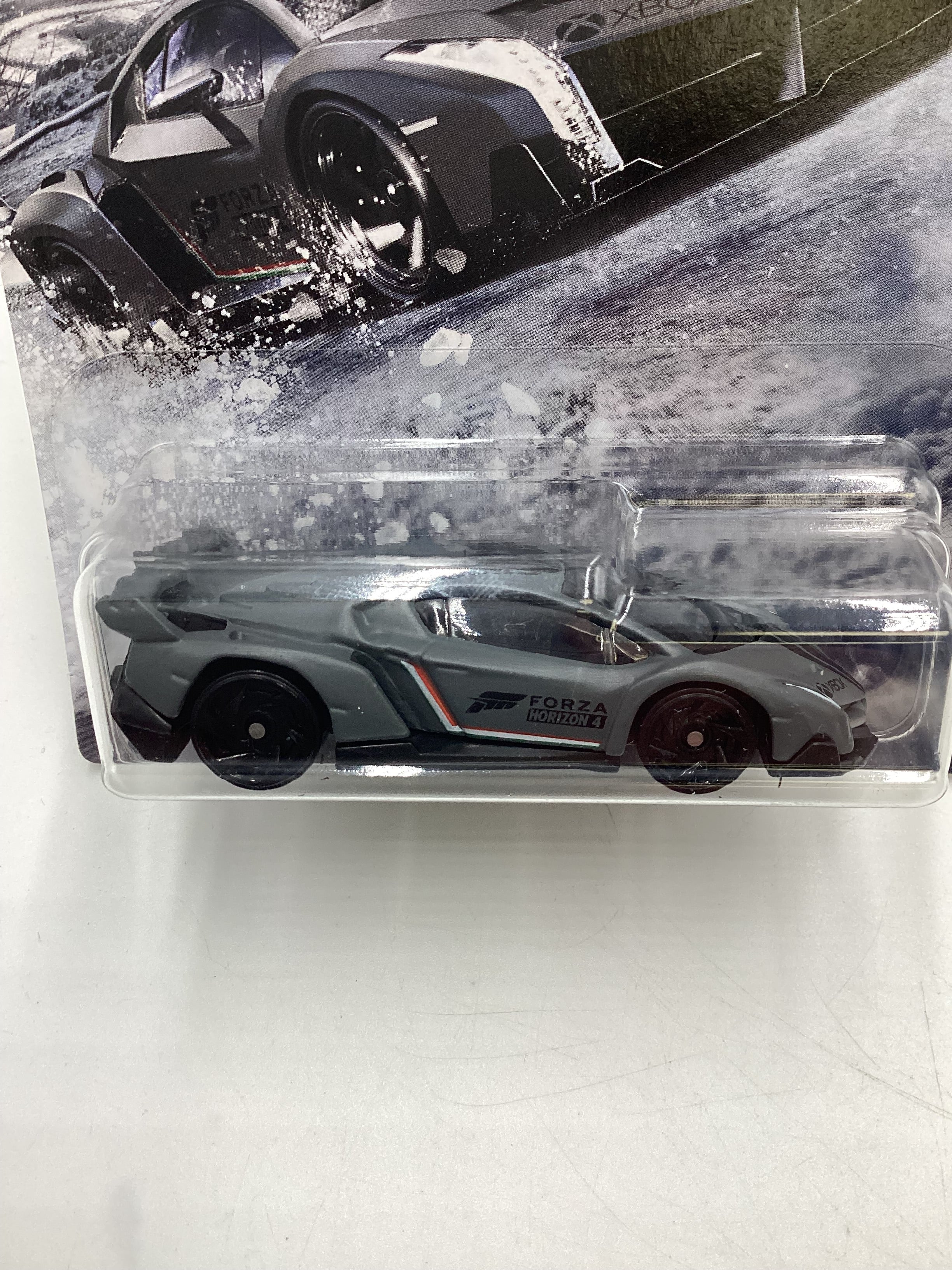 Hot Wheels Exclusive Forza Horizon 4 #5 Lamborghini Veneno Gray 152B - Image 3