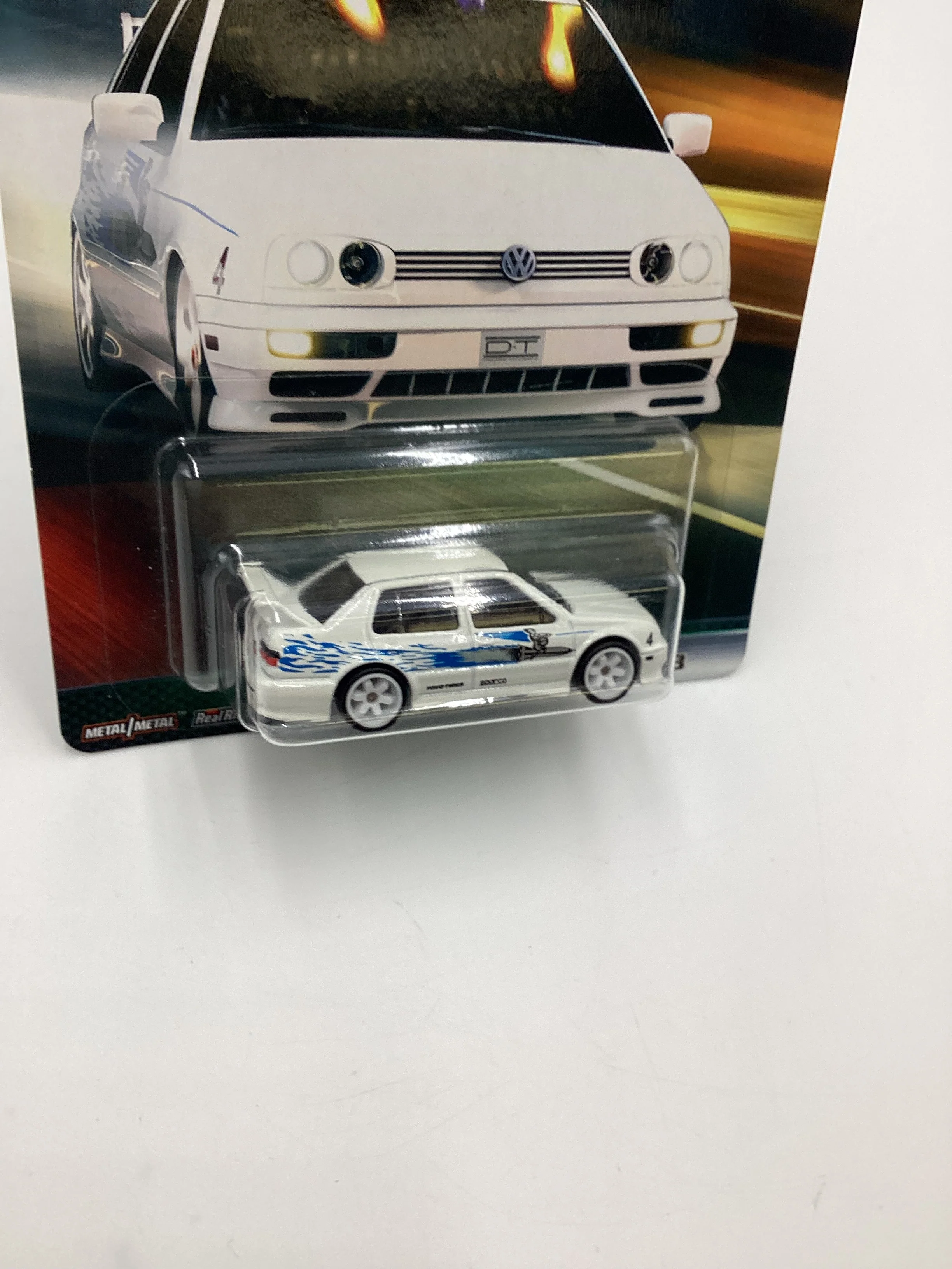 Hot Wheels Fast & Furious Original Fast #4 Volkswagen Jetta MK3 White W/Protector - Image 5