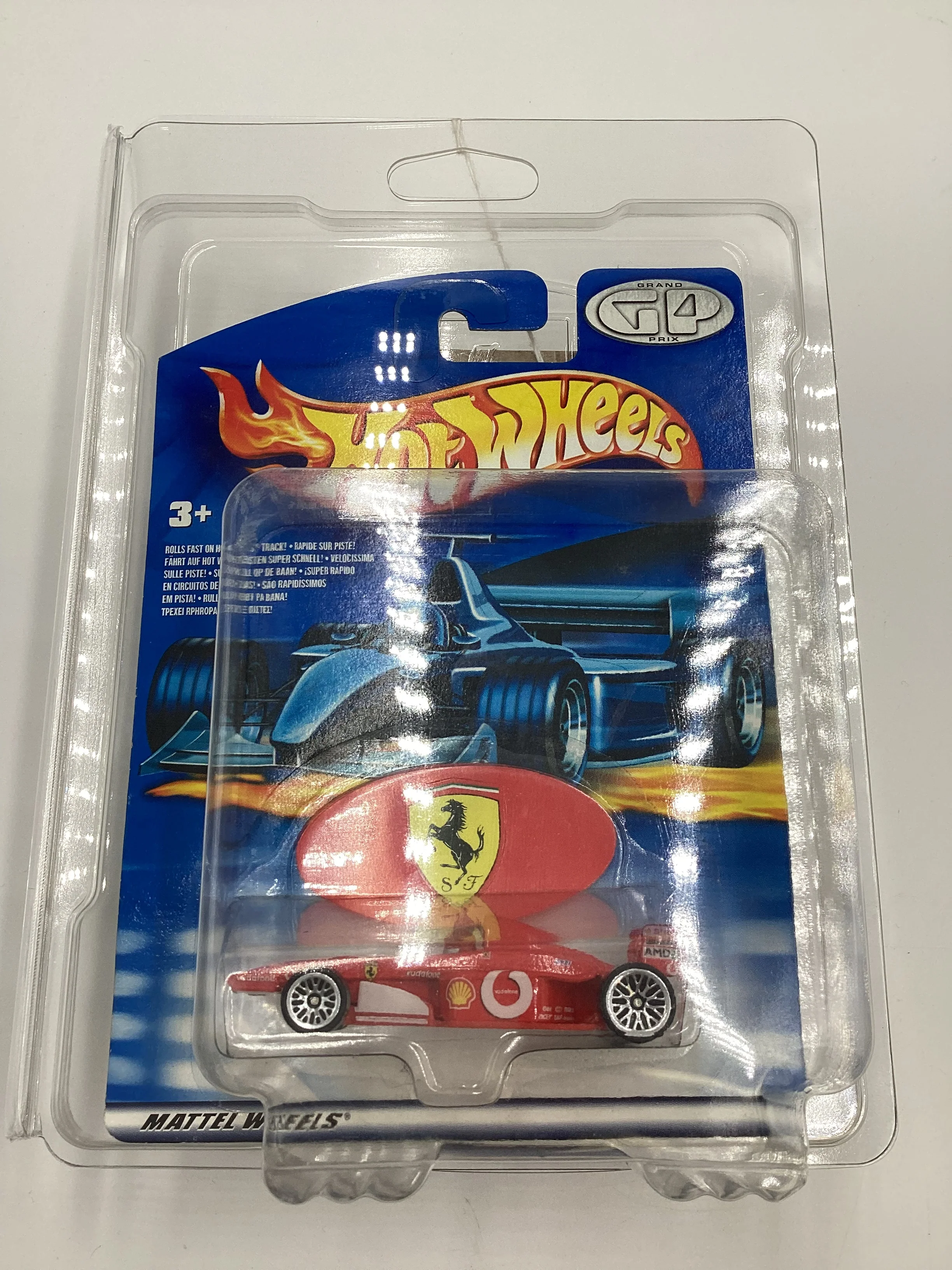 hot Wheels Ferrari Grand Prix B8769 Ferrari Formula 1 with driver red & protector - Image 8
