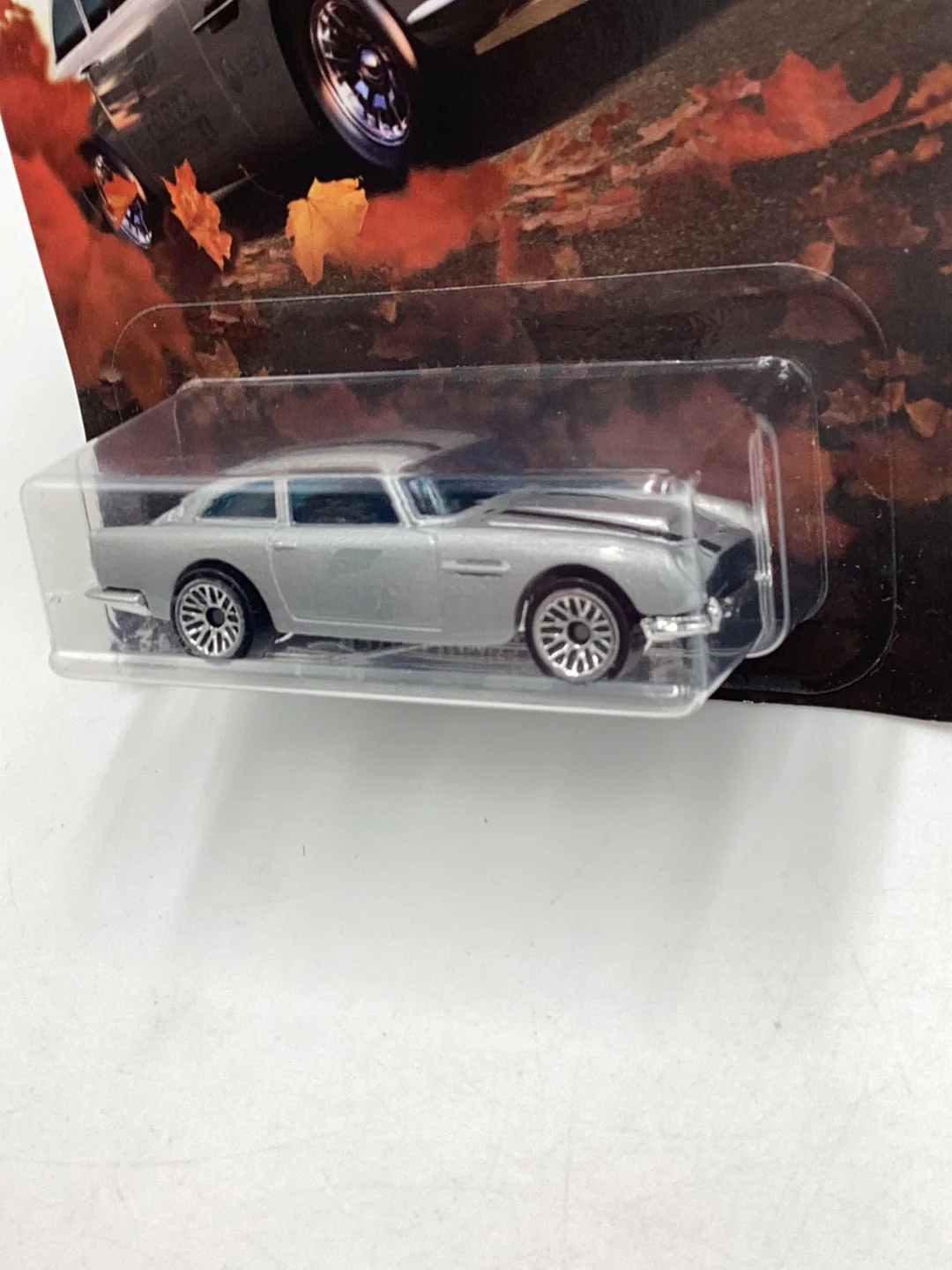 Hot wheels Forza Horizon 4 3/6 Aston Martin 1963 DB5 - Image 5