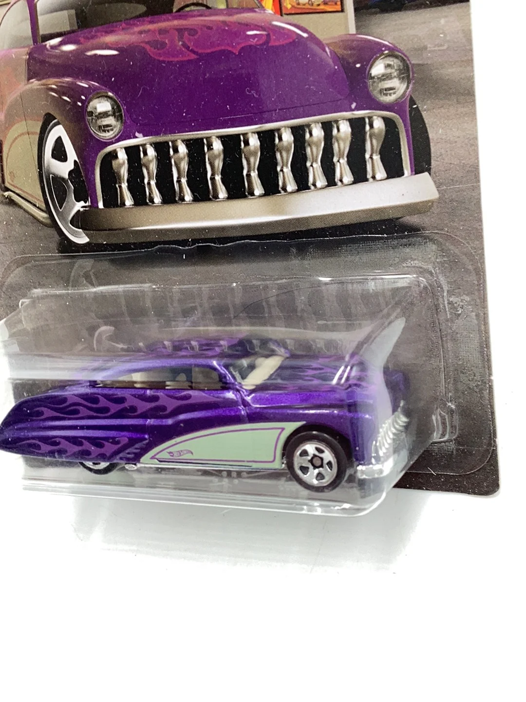 Hot Wheels Garage 6/10 Purple Passion - Image 5