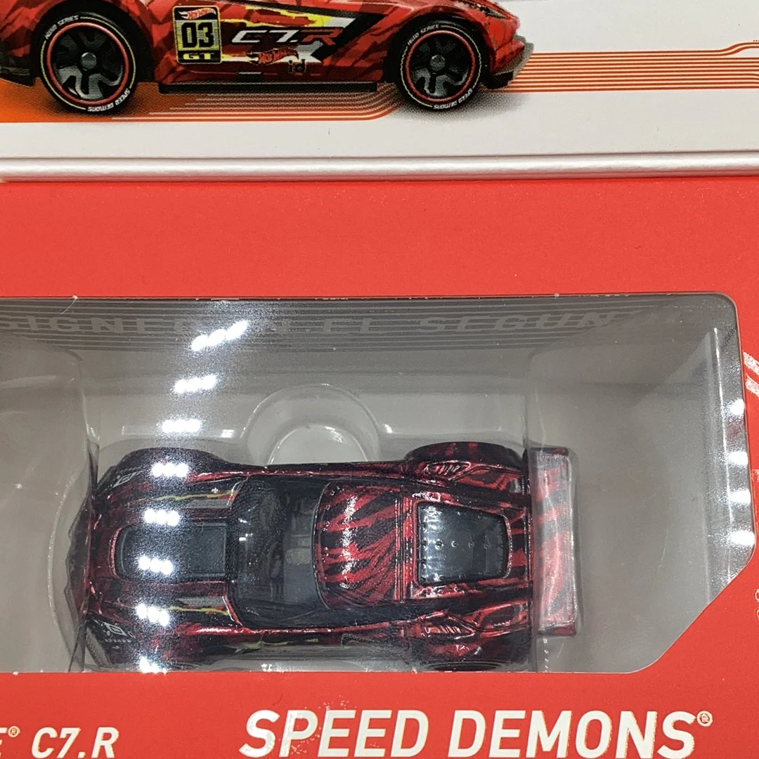 Hot Wheels ID 2014 Corvette C7.R series one - Image 3
