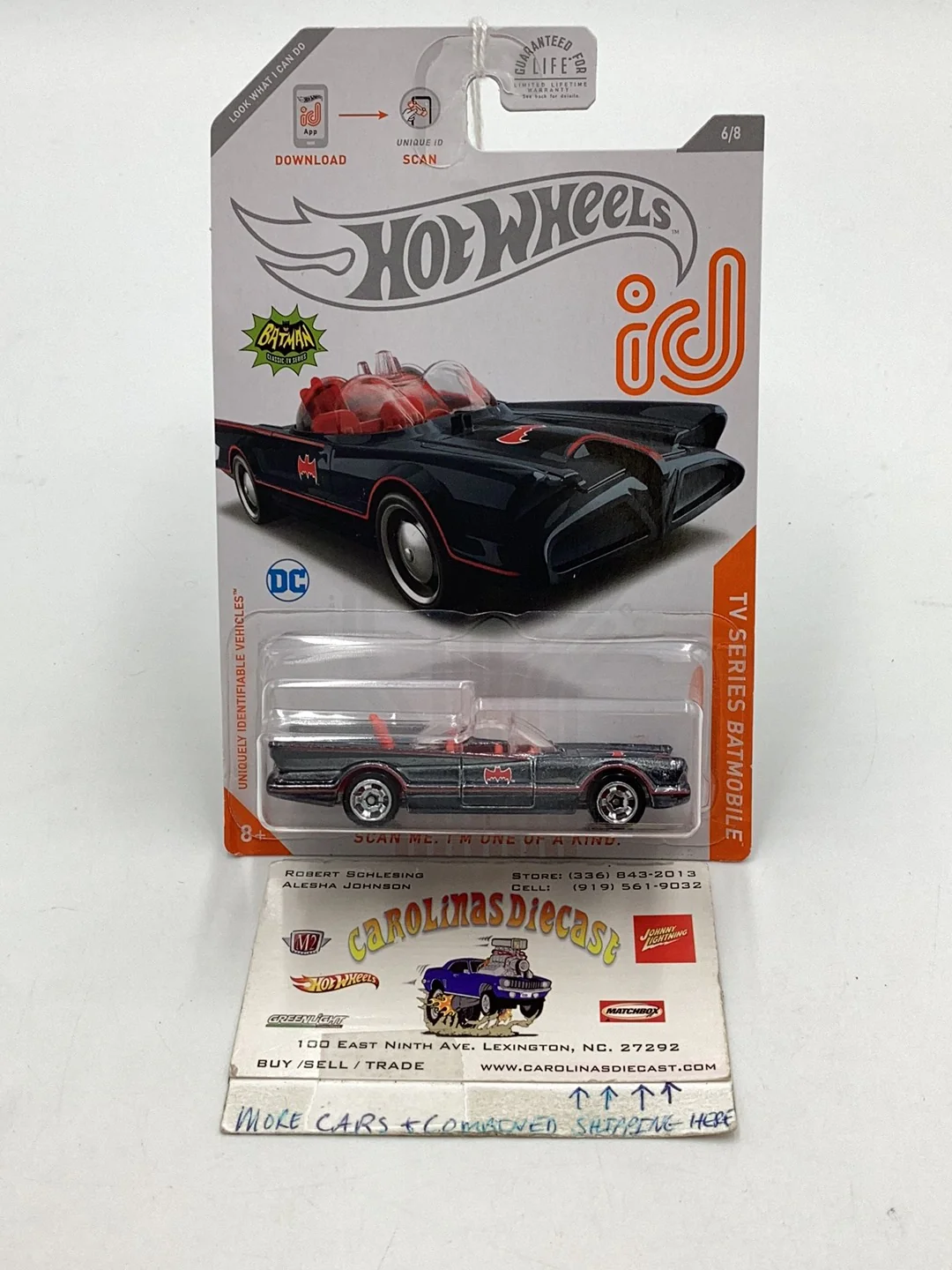 Hot Wheels ID  TV Series Batmobile chase 160 O