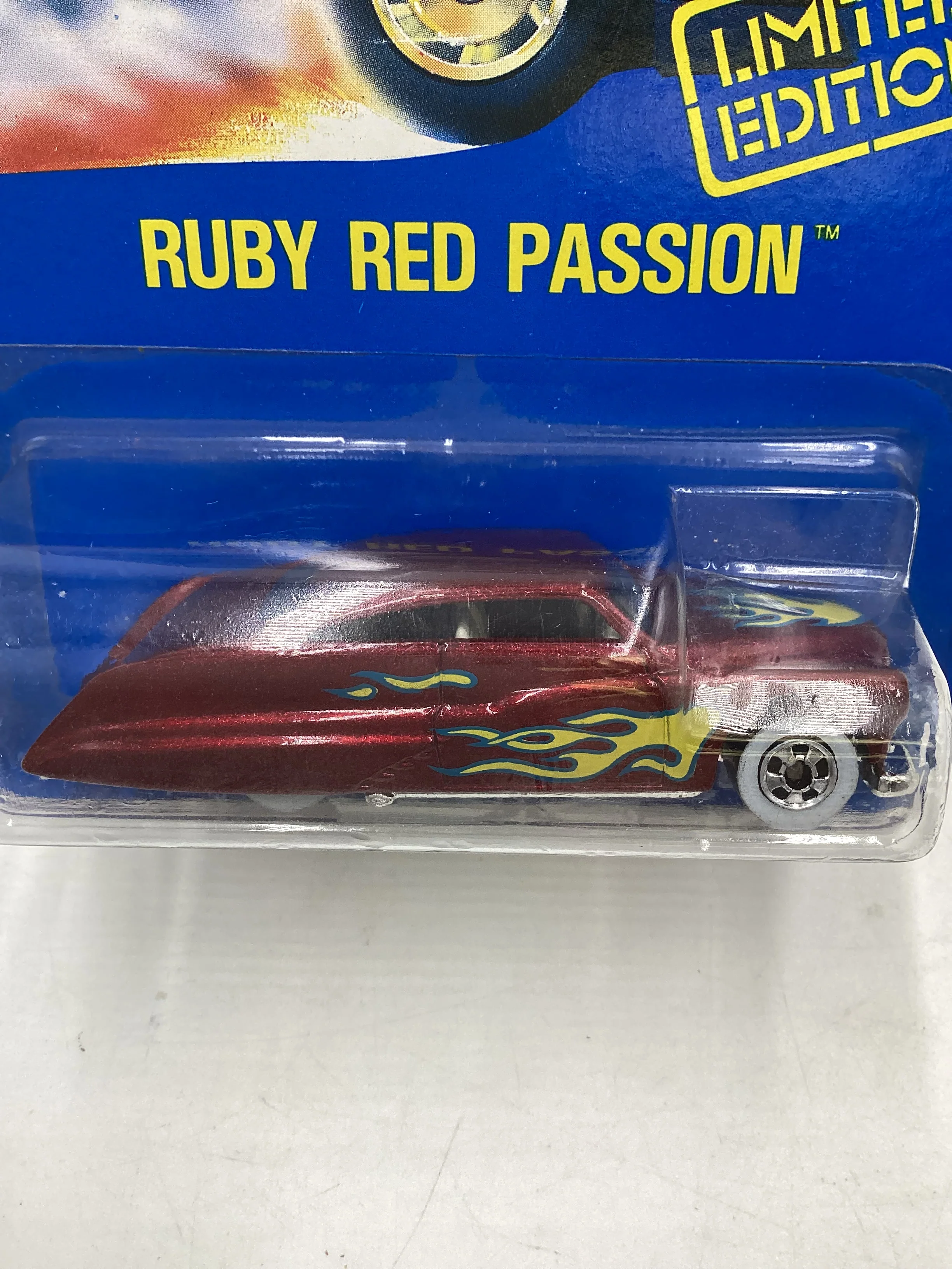 Hot Wheels Limited Edition Ruby Red Passion with protector - Image 3