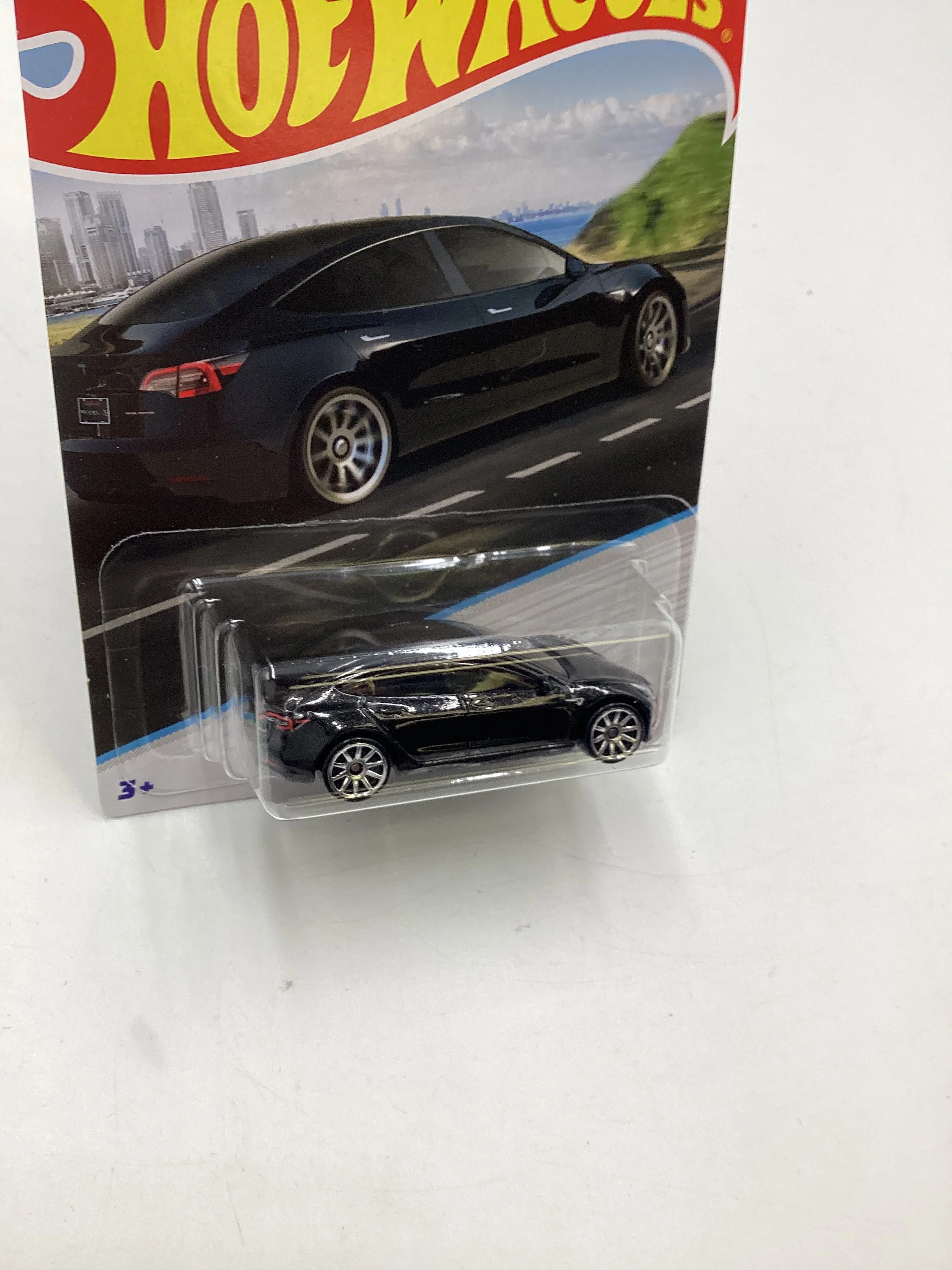 Hot Wheels Walmart Exclusive Luxury Sedans #3 Tesla Model 3 Black 158C - Image 5