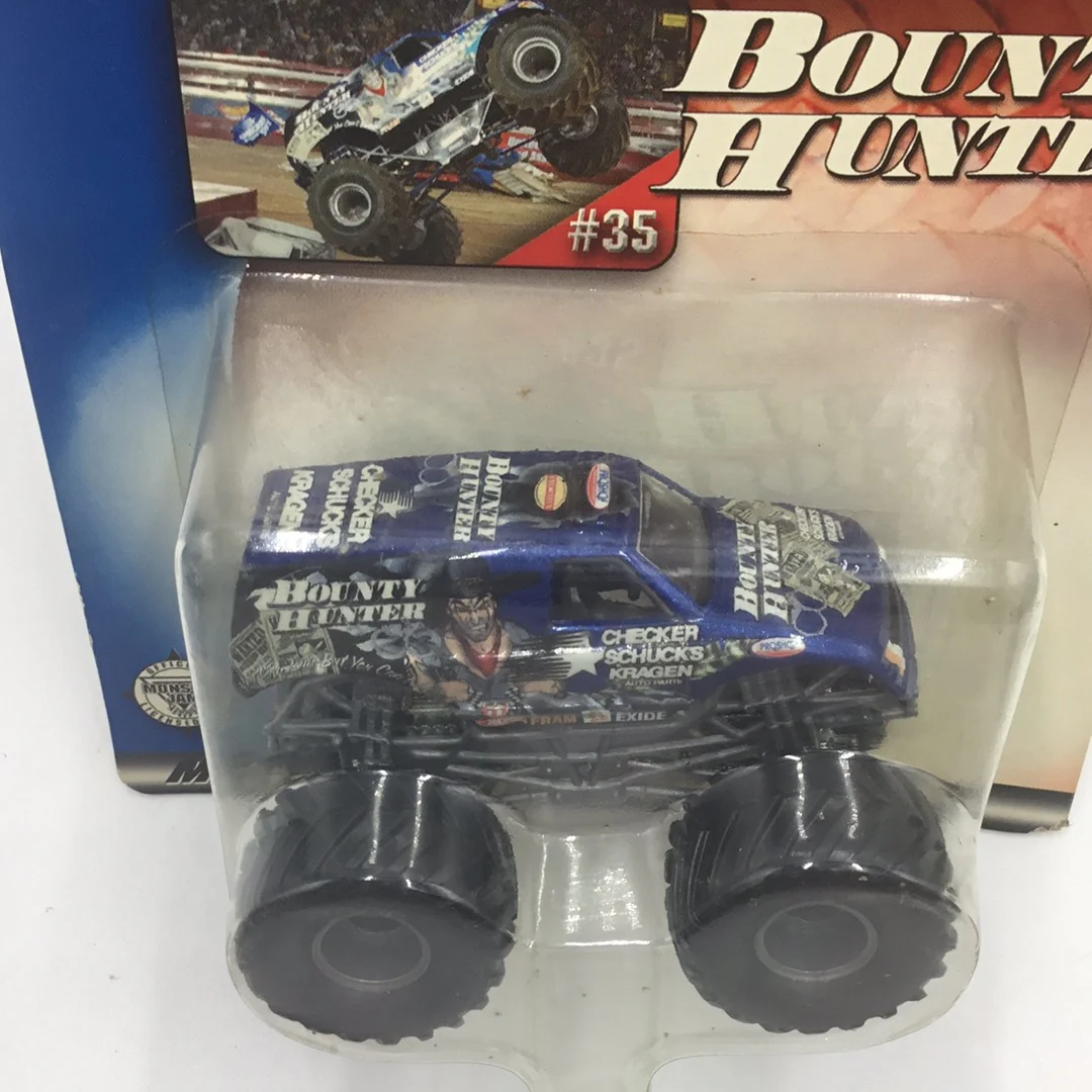 Hot Wheels monster jam #35 Bounty Hunter - Image 4