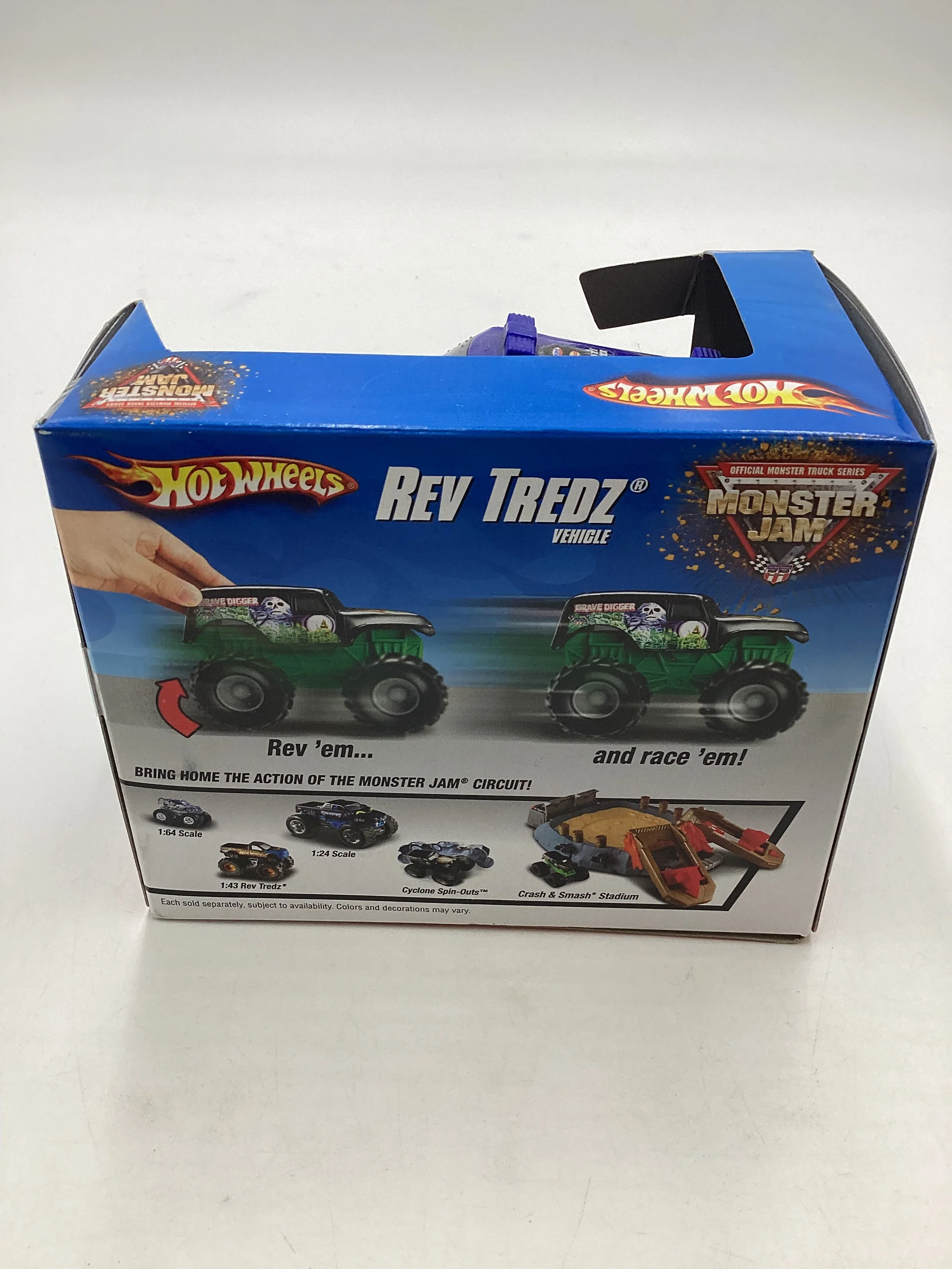 Hot Wheels Monster Jam Rev Tredz Bounty Hunter - Image 8