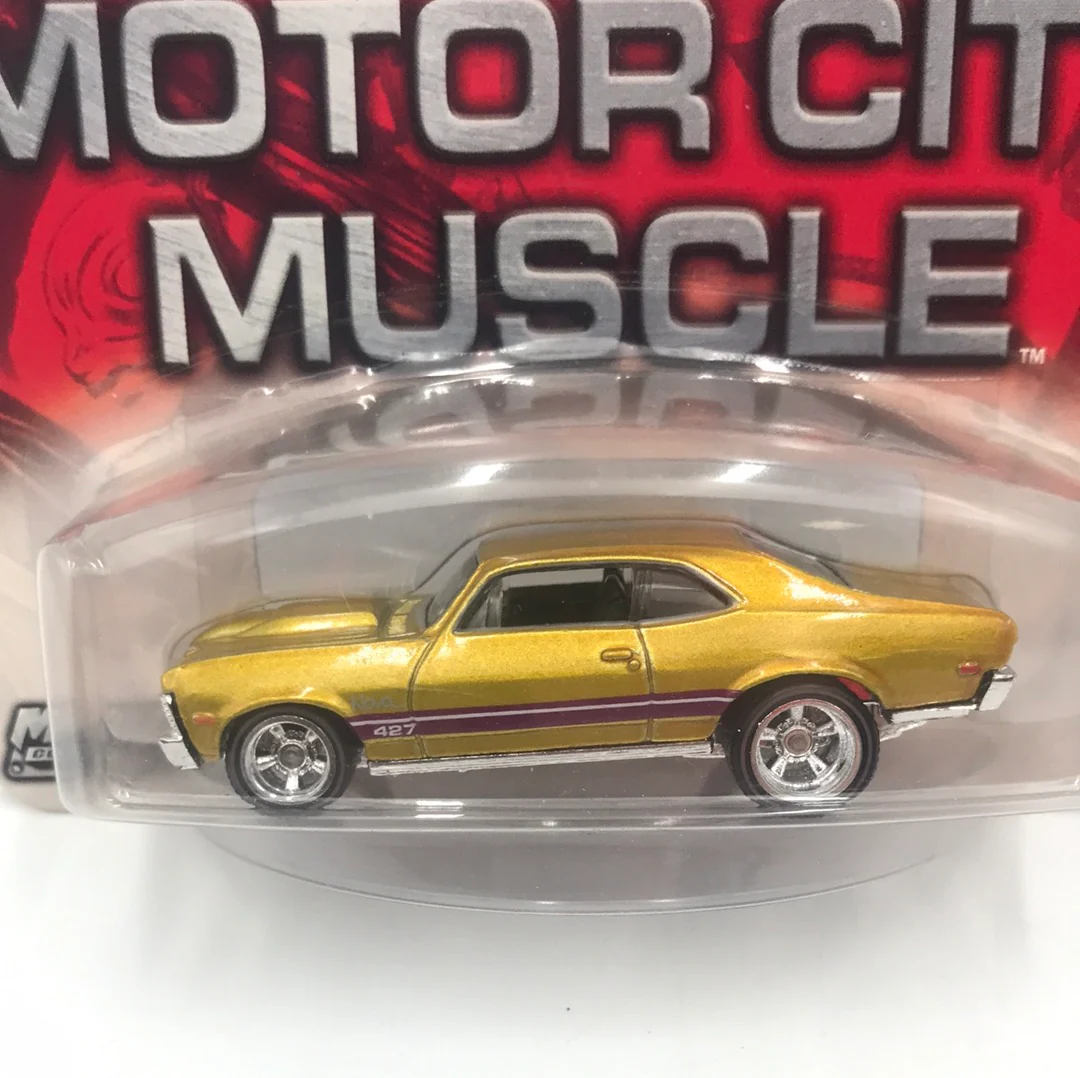 Hot wheels Motor City Muscle 68 Chevy Nova 3/4 real riders - Image 2
