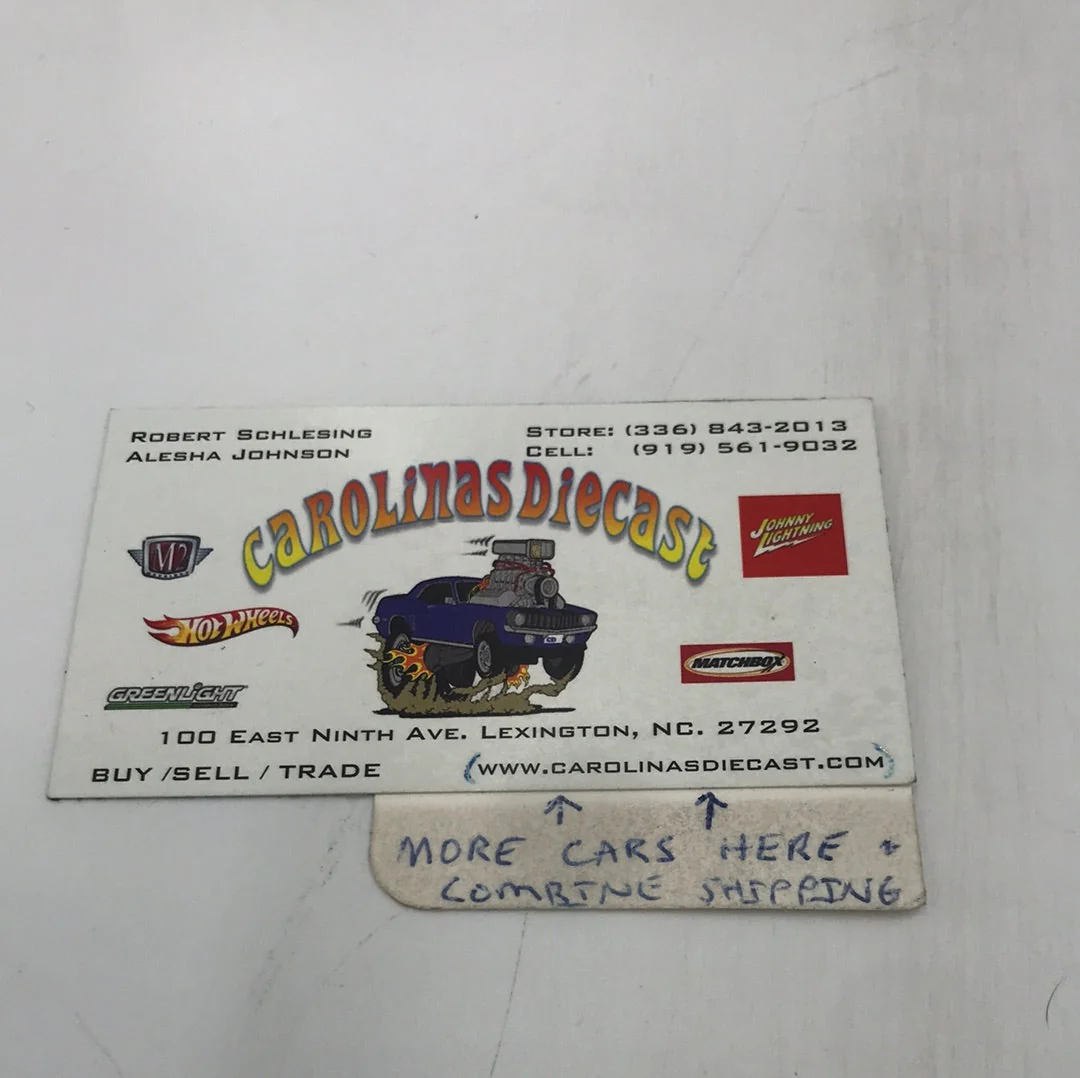 Hot wheels Phils garage #13 1970 Chevelle SS real riders - Image 5