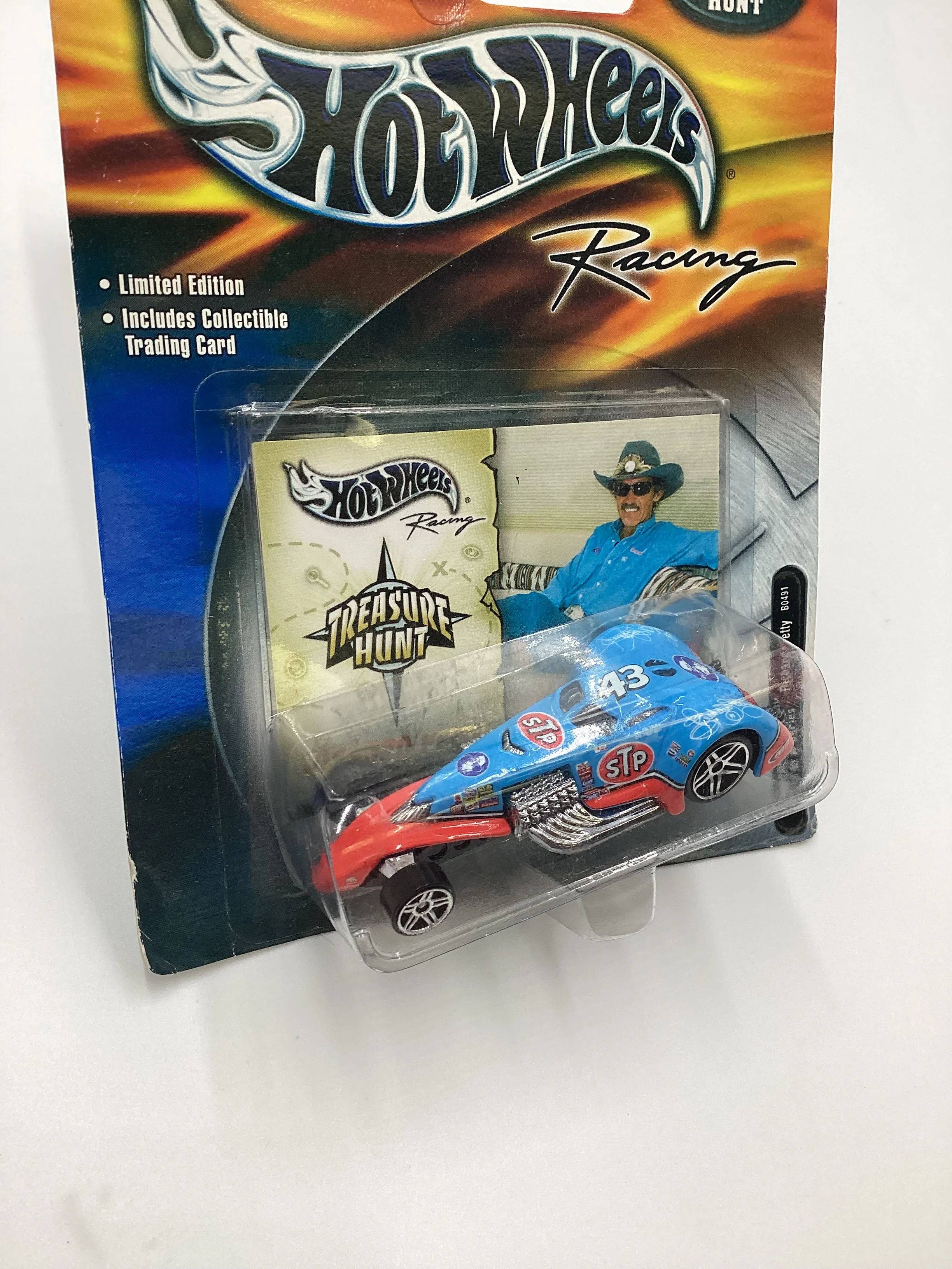 Hot Wheels Racing 2003 Treasure Hunt Richard Petty Hammered Coupe - Image 5