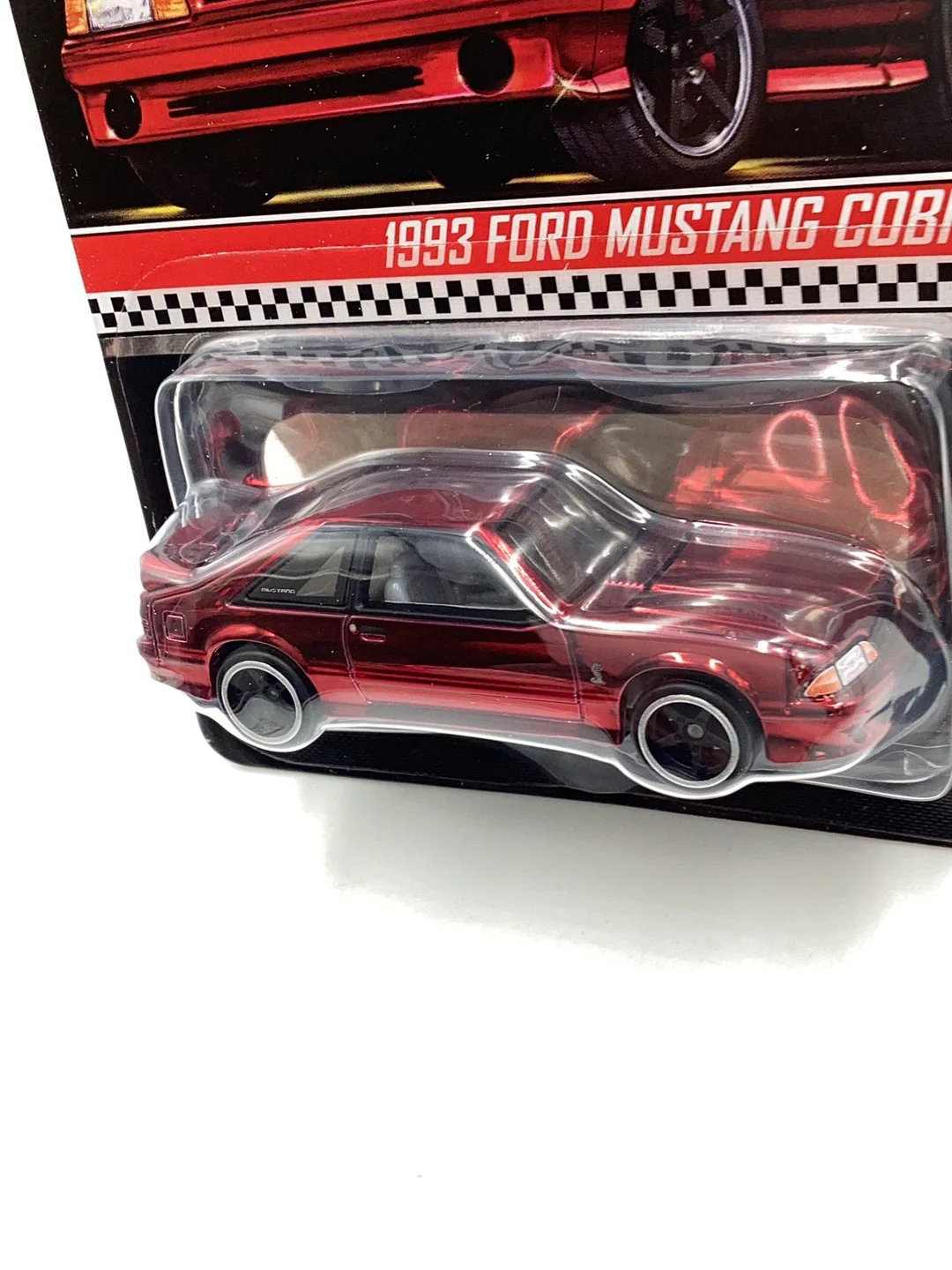 Hot wheels redline club 1993 Ford Mustang Cobra R with protector - Image 5