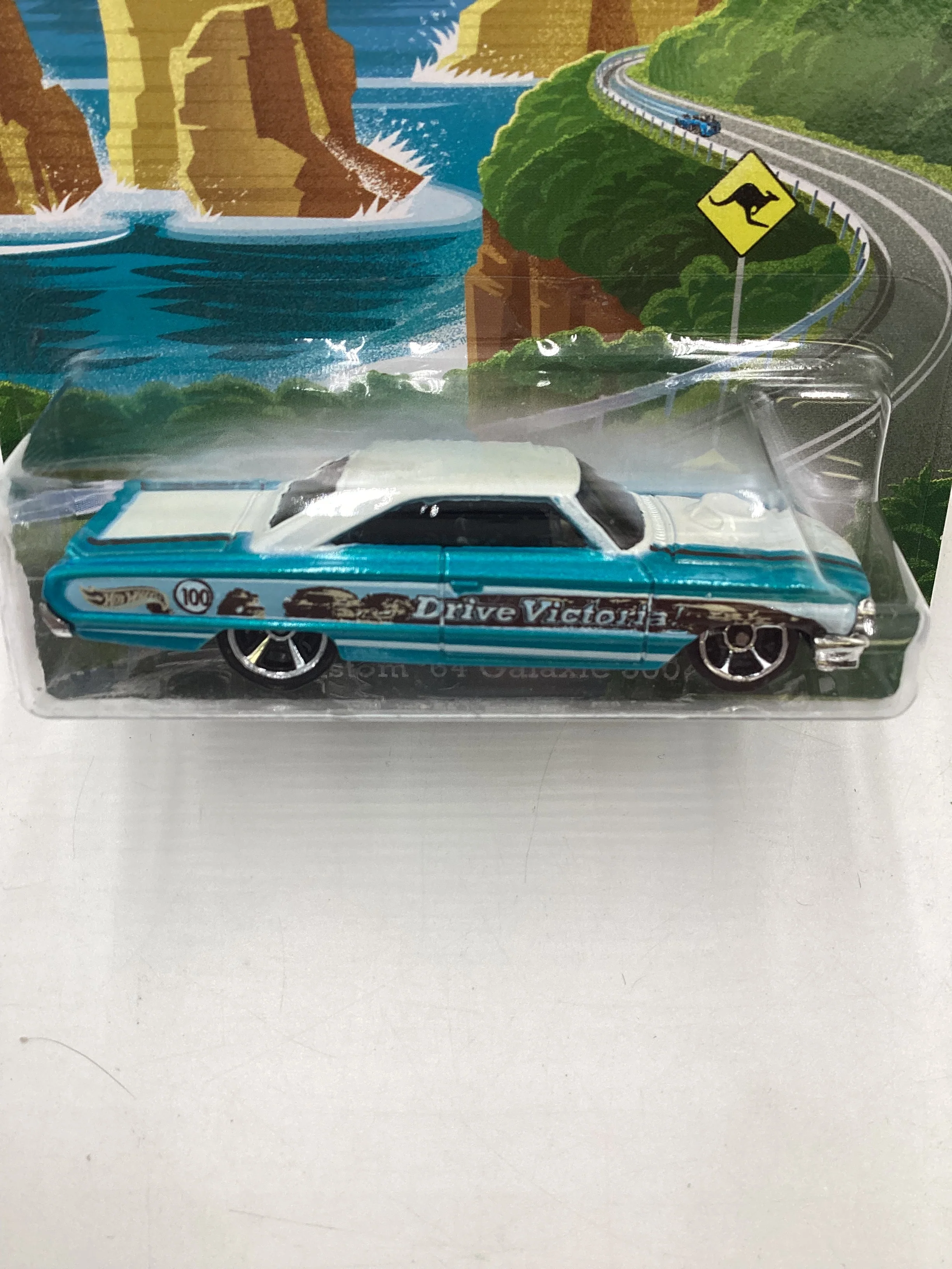 Hot Wheels Road Trippin 5/21 Custom 64 Galaxie 500 161L - Image 3