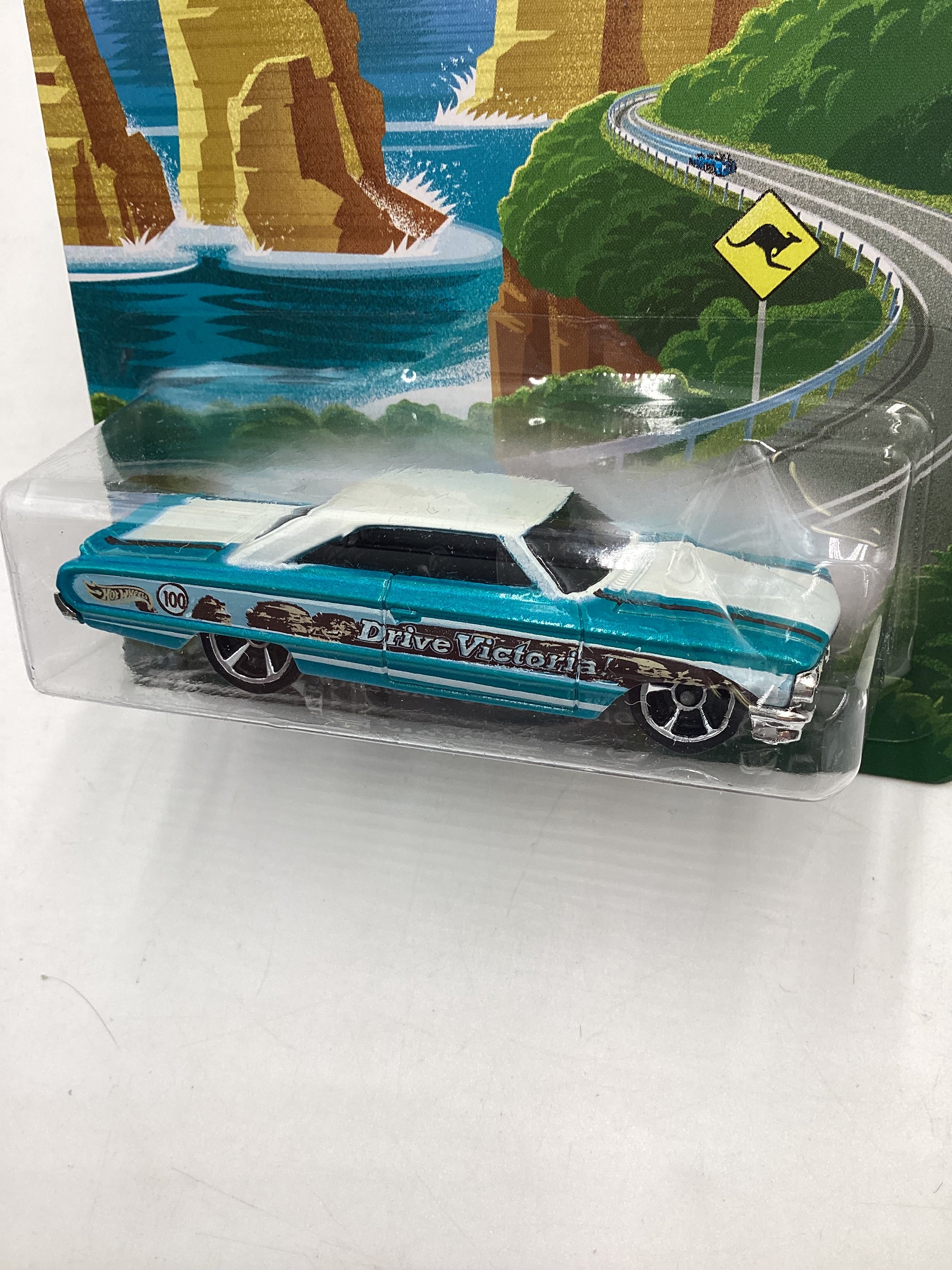 Hot Wheels Road Trippin 5/21 Custom 64 Galaxie 500 161L - Image 4