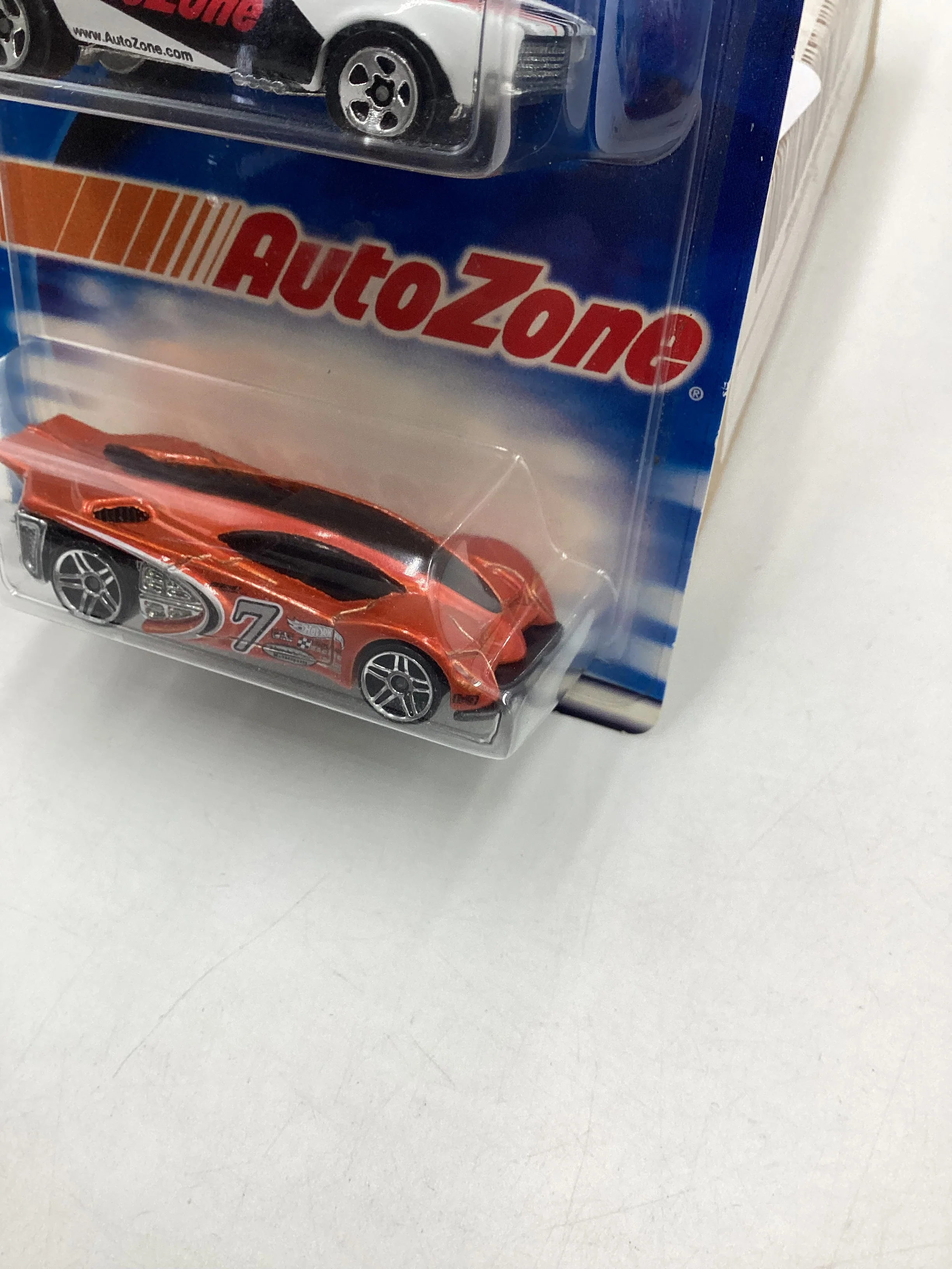 Hot wheels Special Edition Autozone 2 Pack 1967 Camaro/ Side Draft (SR) - Image 8