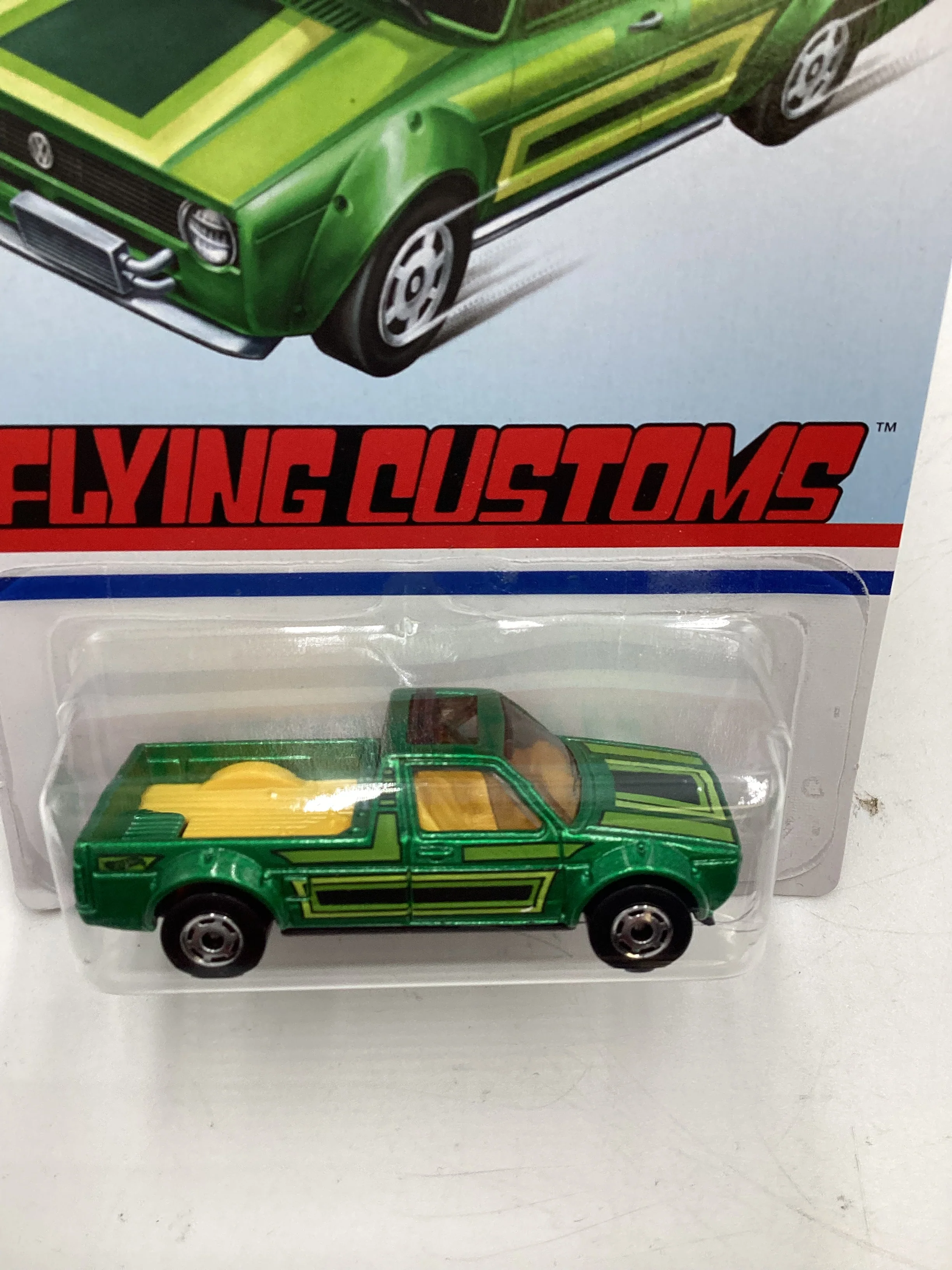 Hot Wheels Target Exclusive Flying Customs Volkswagen Caddy Green 154H - Image 6