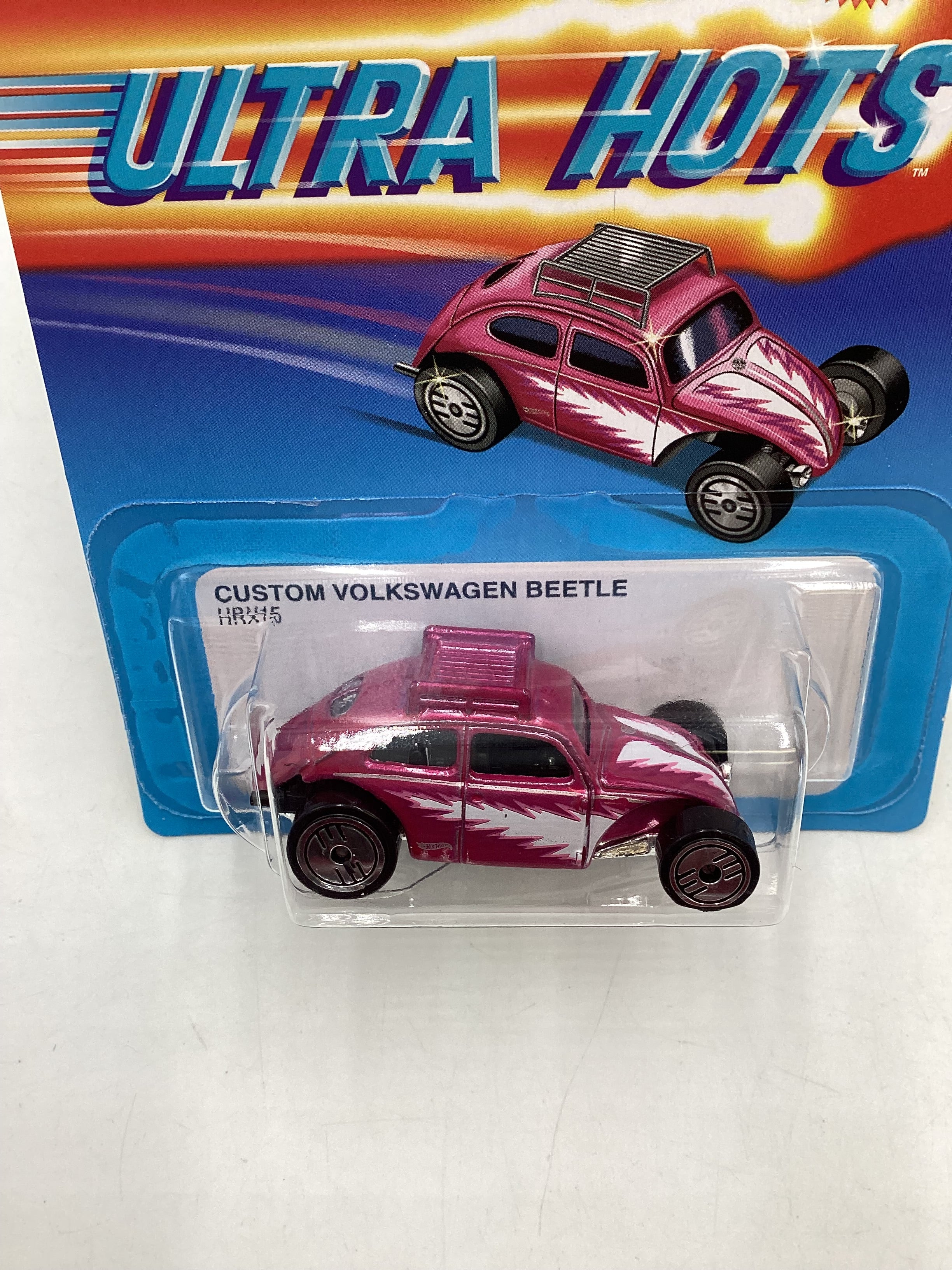 2024 Hot wheels Target Ultra Hots #8 Custom Volkswagen Beetle Pink 154C - Image 6