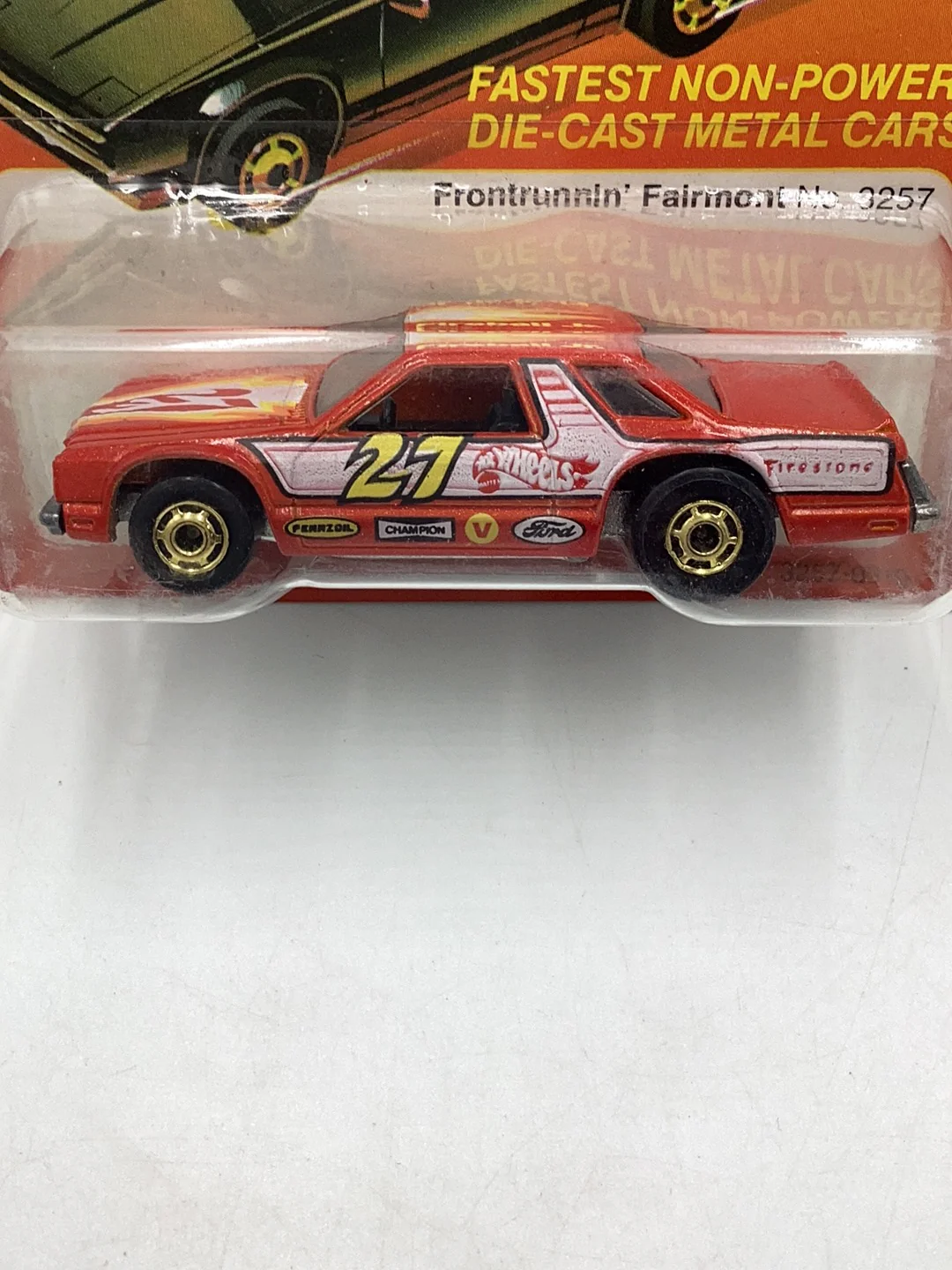 Hot Wheels The Hot Ones Frontrunnin Fairmont with protector - Image 3