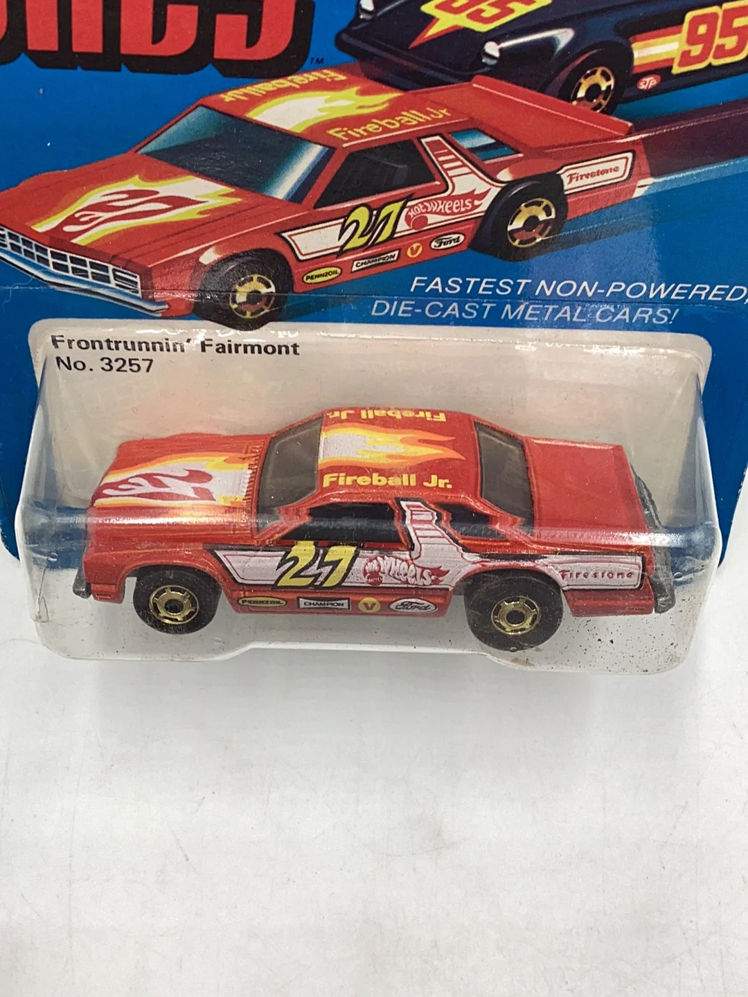 Hot Wheels The Hot Ones Frontrunnin Fairmont with protector - Image 6