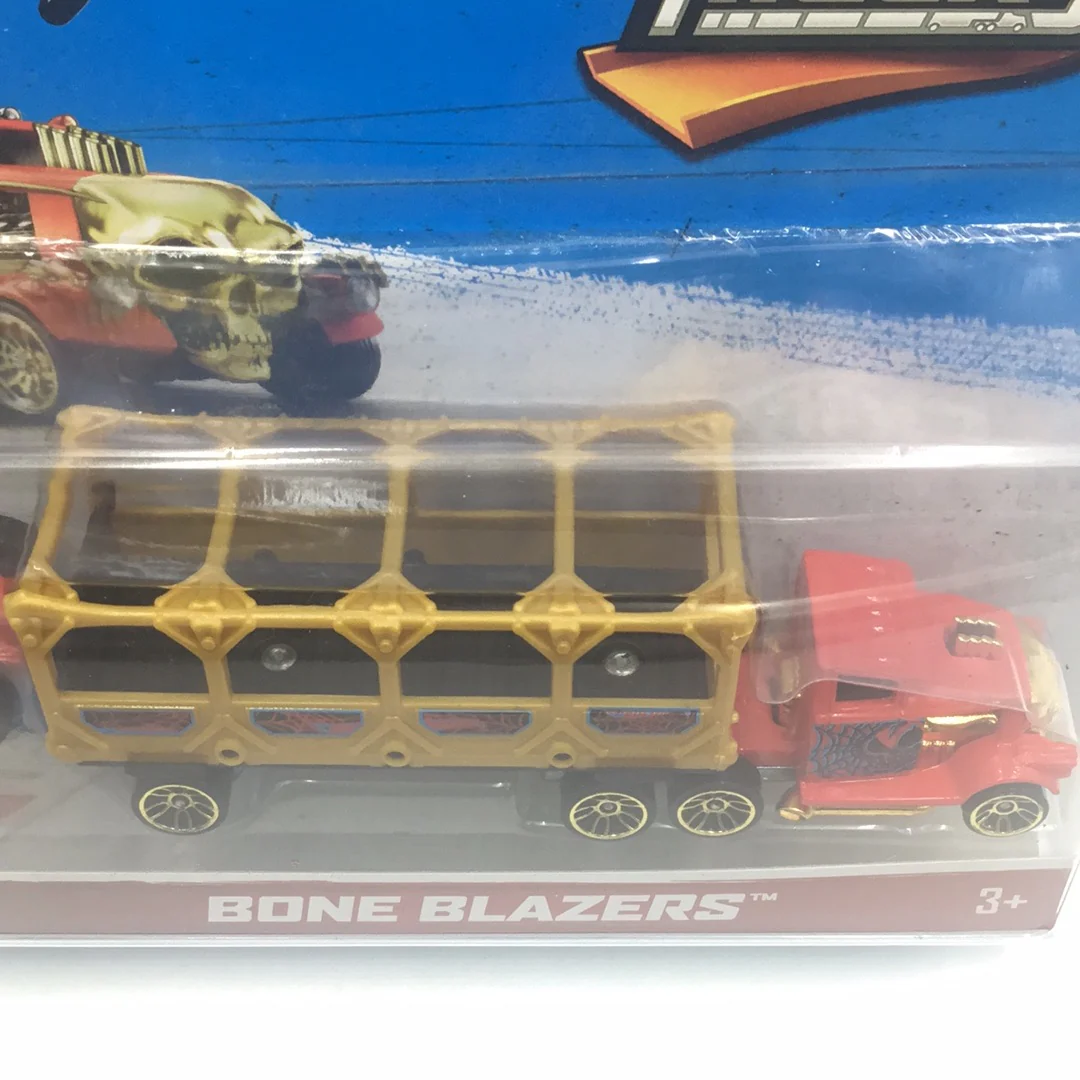 Hot Wheels Tracking Trucks Bone Blazers - Image 5