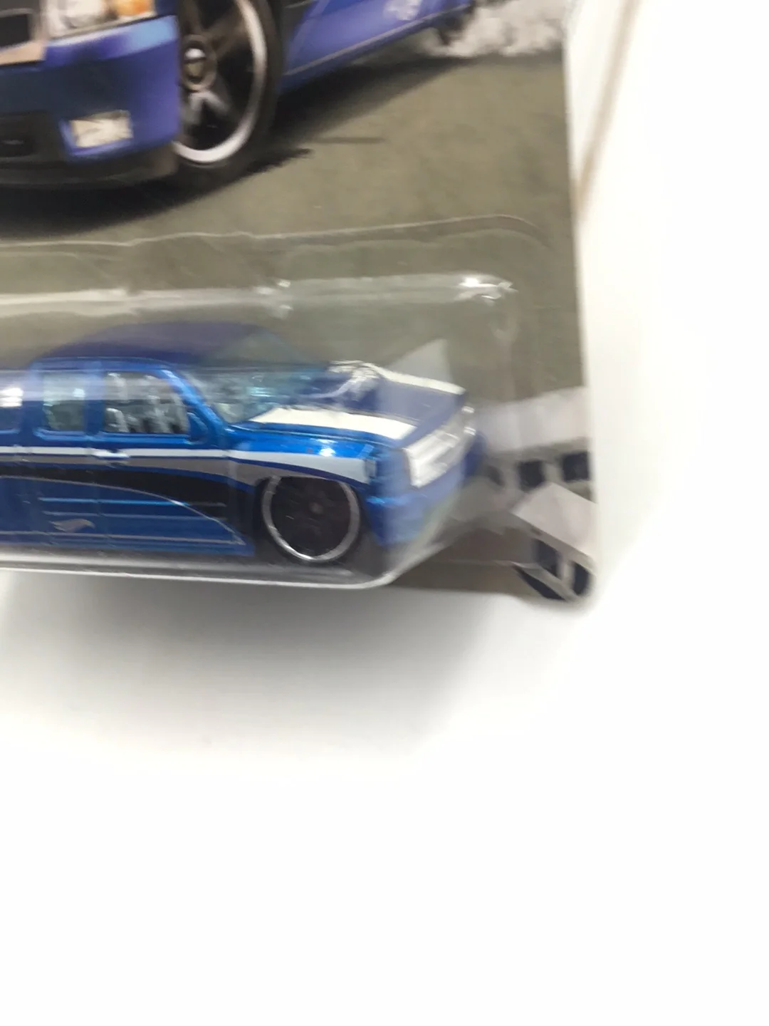 Hot Wheels Truck Series 7/8 Chevy Silverado (Bad Card) BB2 - Image 5