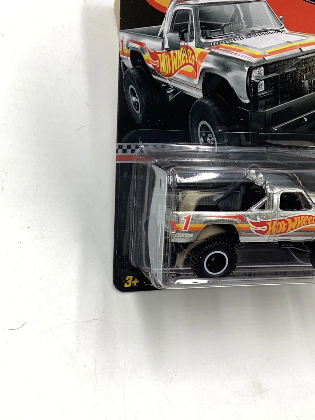 Hw 2021 Collectors edition Zamac 1980 Dodge Macho Power Wagon with protector - Image 3