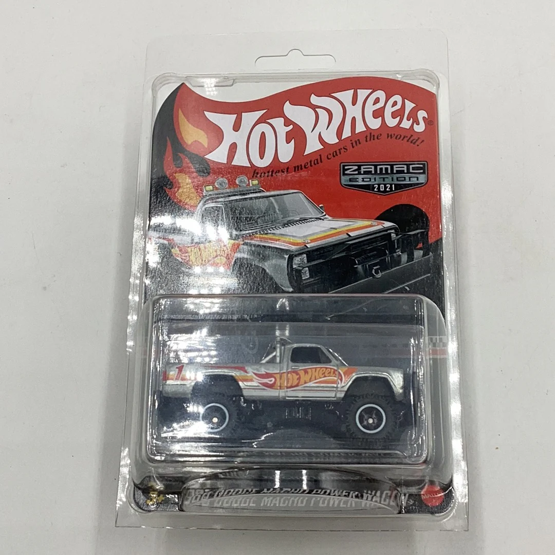 Hw 2021 Collectors edition Zamac 1980 Dodge Macho Power Wagon with protector - Image 8