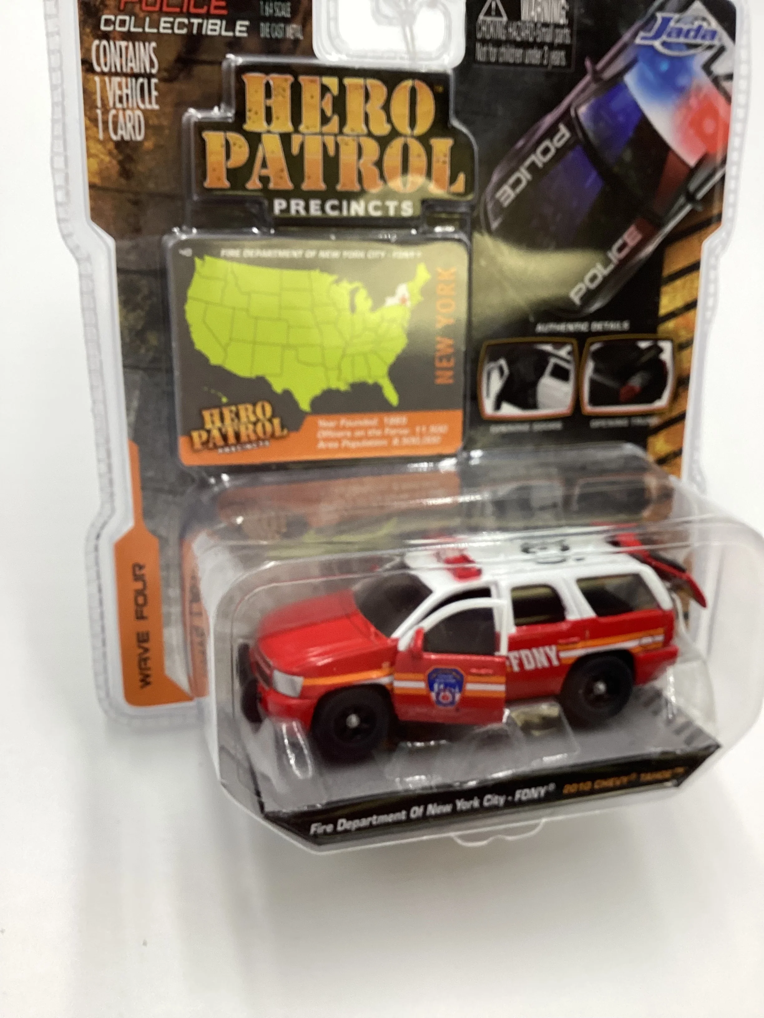 Jada Hero Patrol Precints Wave Four 2010 Chevy Tahoe FDNY Red - Image 5
