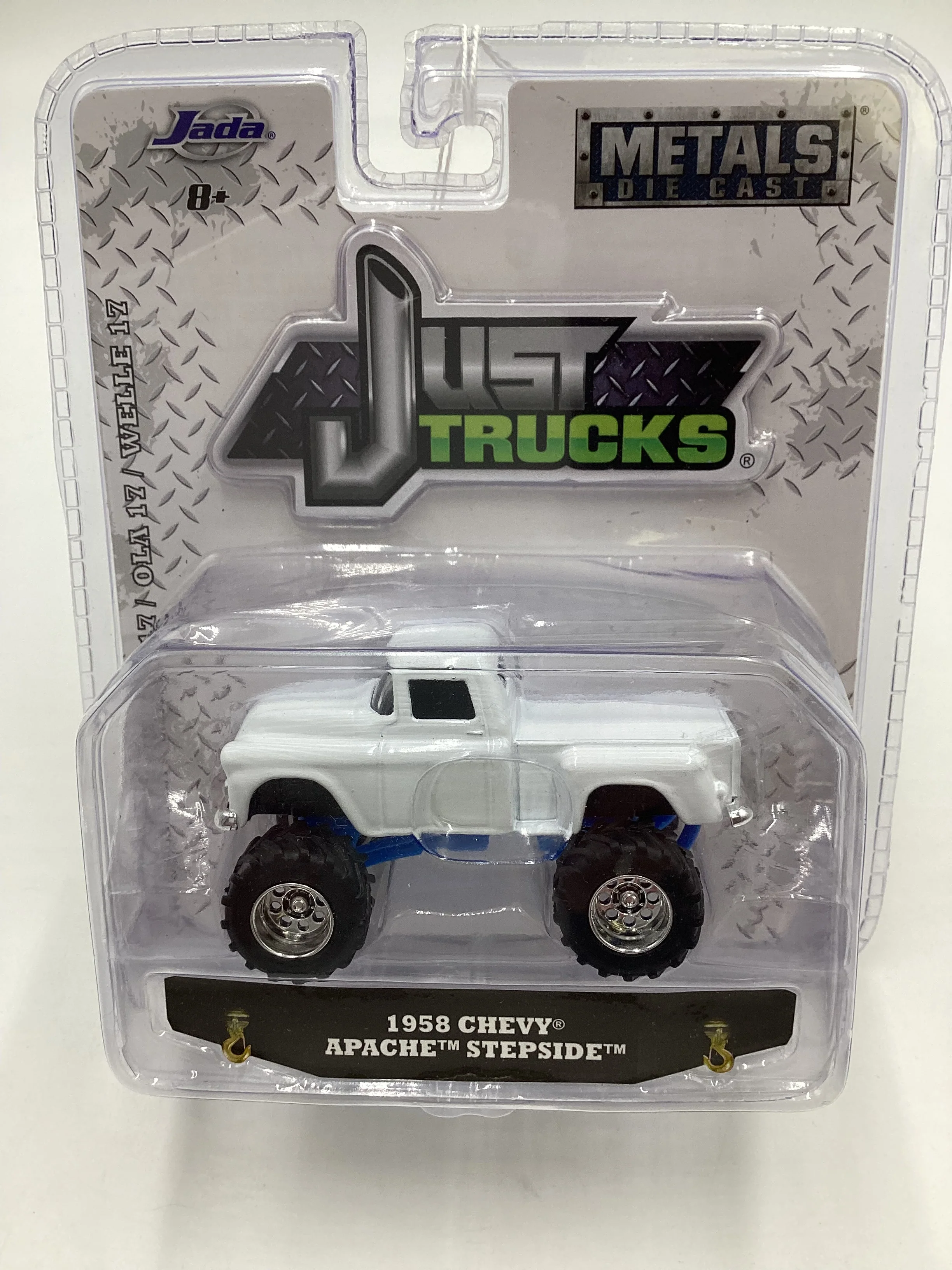 Jada Just Trucks White 1958 Chevy Apache Stepside 188C - Image 2