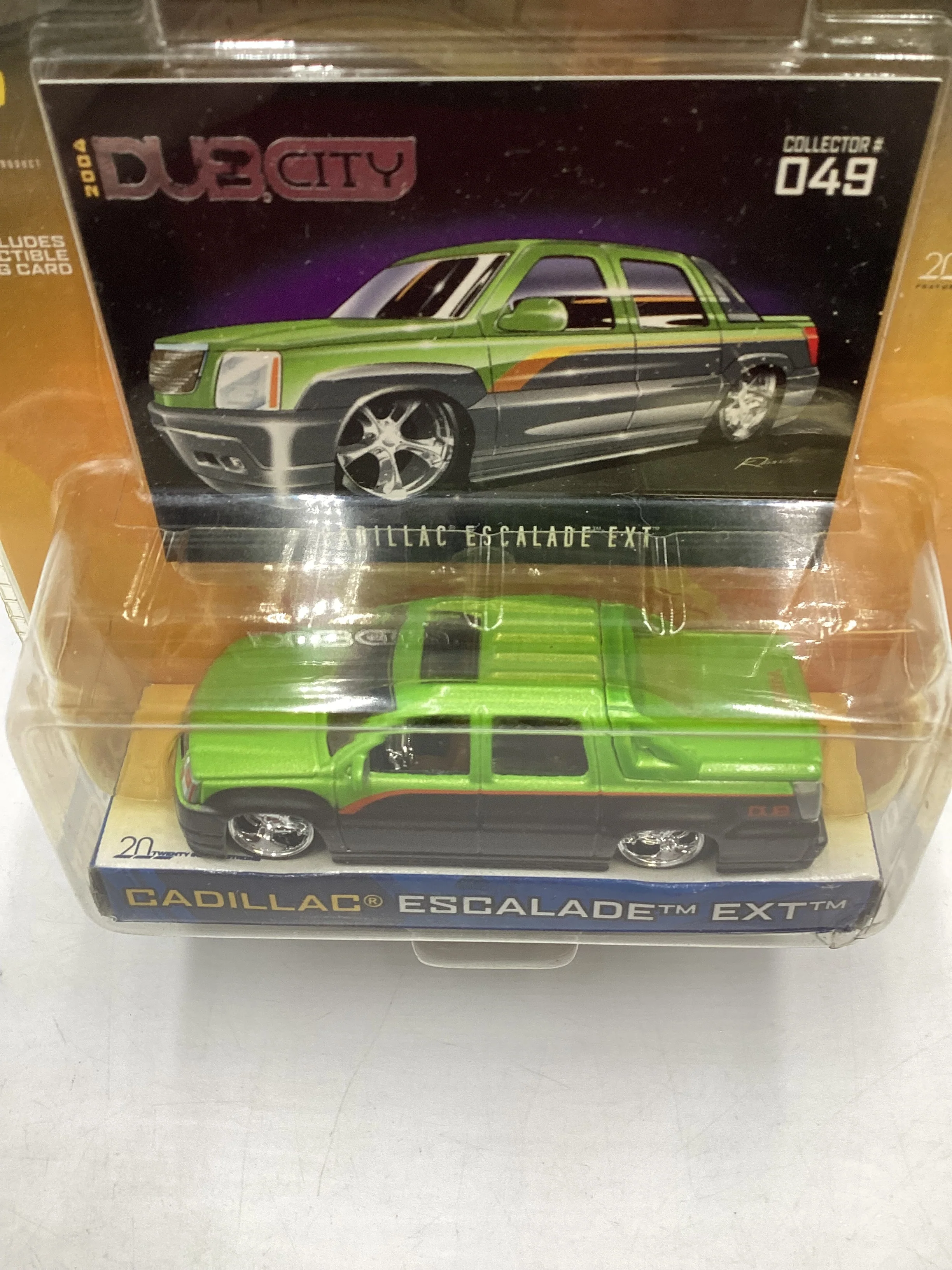 Jada Toys Dub City #049 Cadillac Escalade EXT - Image 6