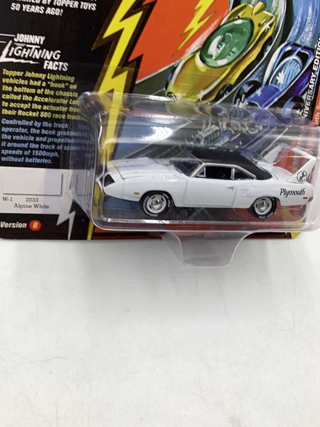 Johnny Lightning 1970 Plymouth Superbird Looney Tunes - Image 3