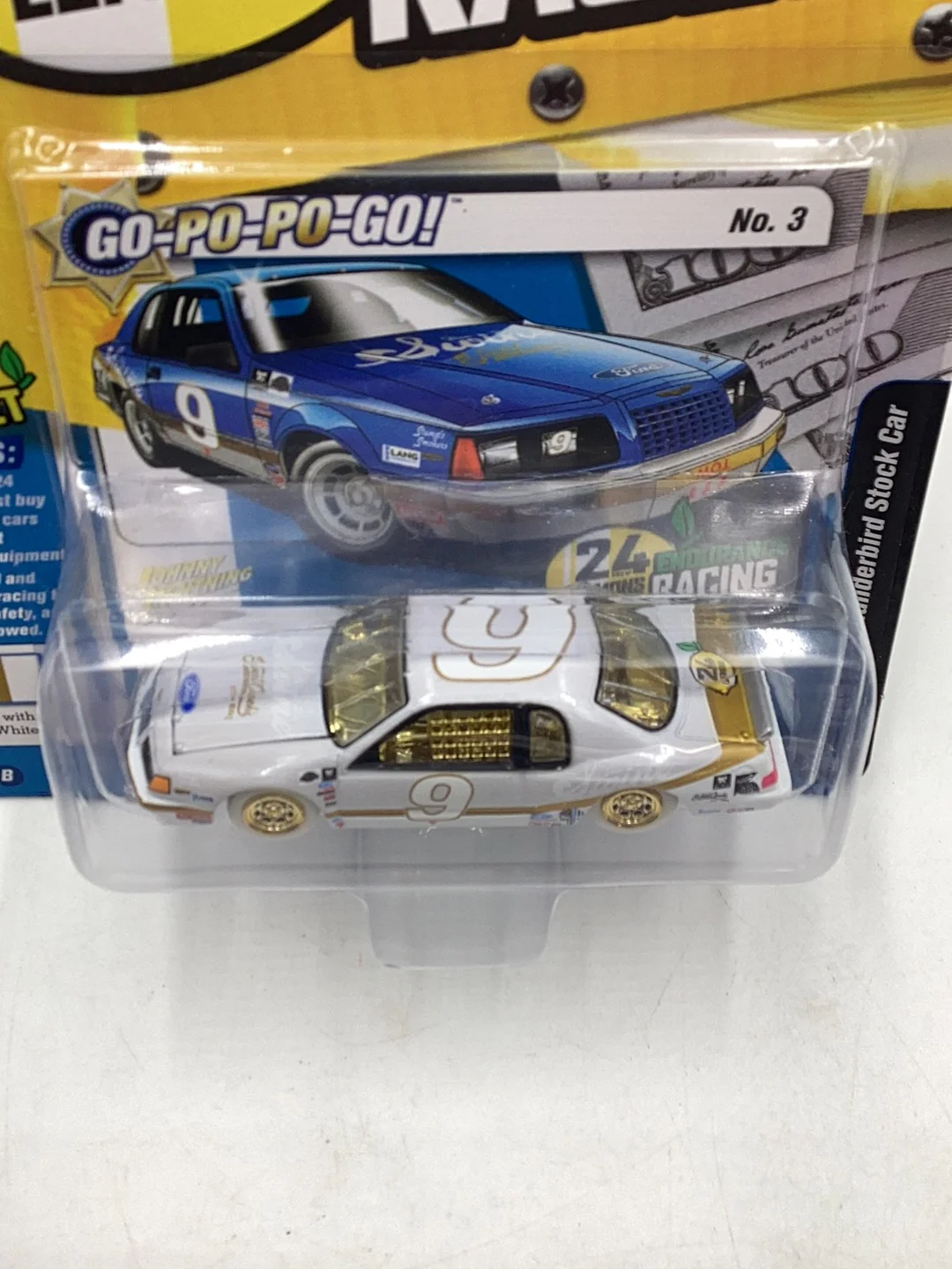 Johnny Lightning 1986 Ford thunderbird stock car White Lightning - Image 5