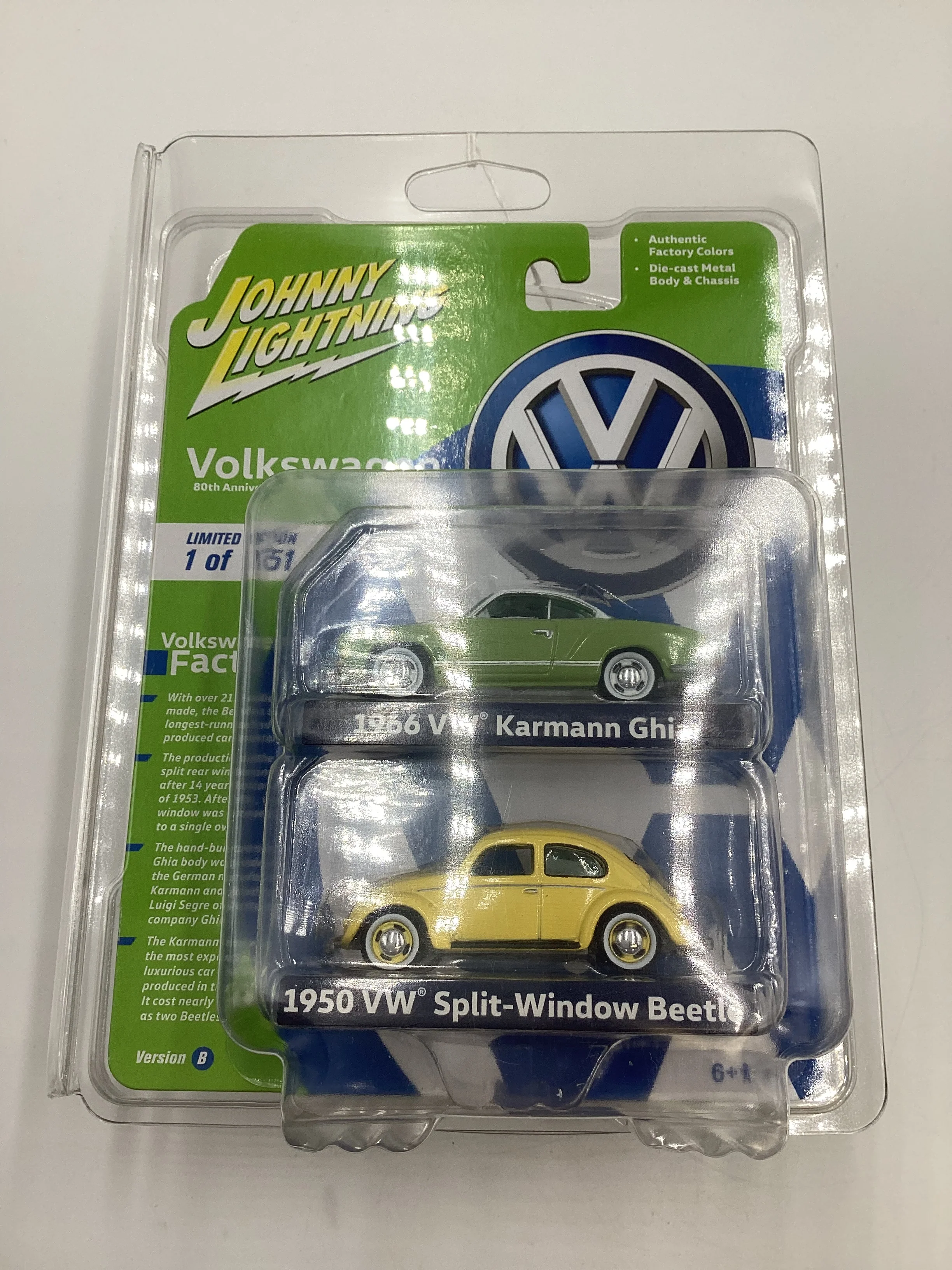 Johnny Lightning 2 Pack 1/1251 1966 VW Karmann Ghia Green 1950 VW Split Window Beetle Yellow with protector - Image 8