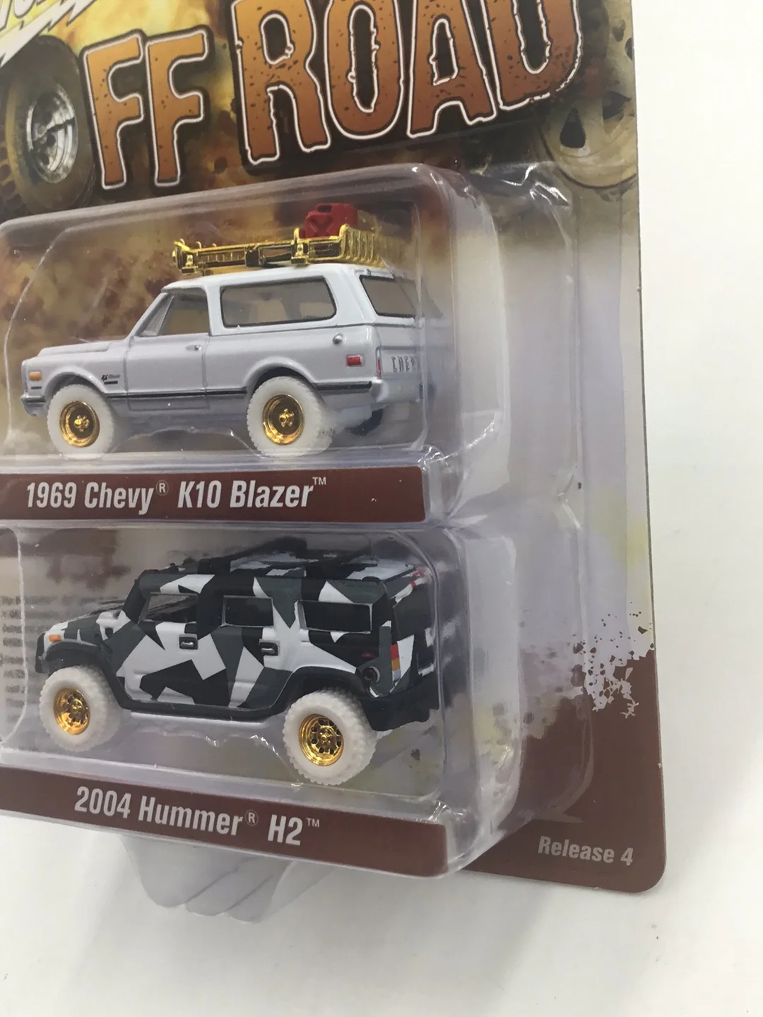 Johnny Lightning  2 Pack Off Road 1969 Chevy Blazer 2004 Hummer White Lightning - Image 4