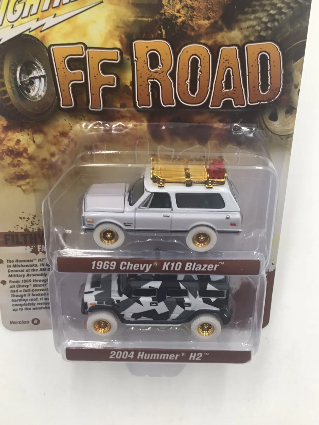 Johnny Lightning  2 Pack Off Road 1969 Chevy Blazer 2004 Hummer White Lightning - Image 5