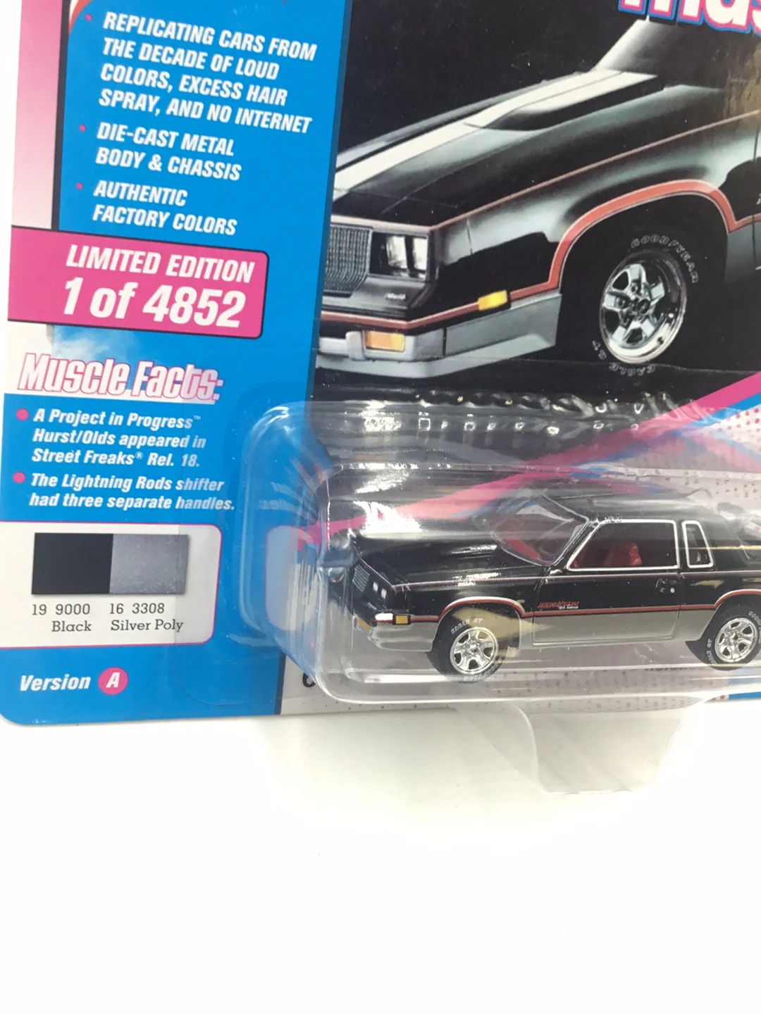 Johnny lightning 80’s Muscle 1983 Olds Cutlass Hurst/Olds - Image 3
