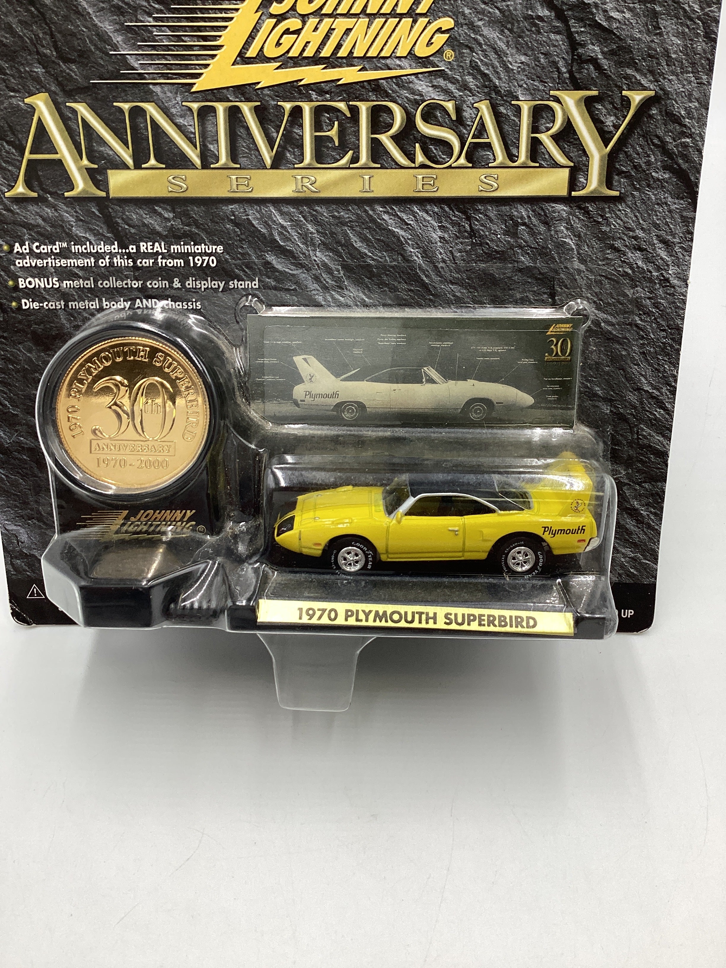 Johnny Lightning Anniversary Series Yellow 1970 Plymouth Superbird 191E - Image 3