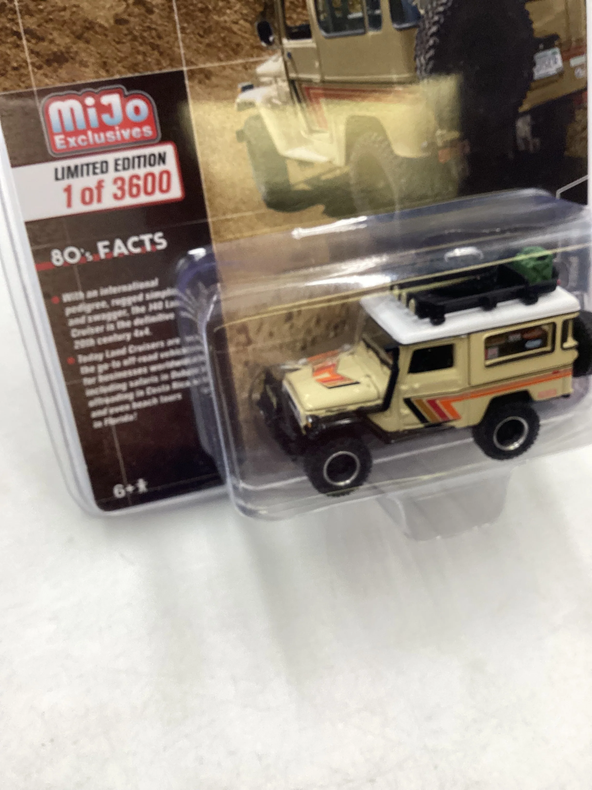 Johnny Lightning Cars of 1980 MiJo exclusive 1980 Toyota Land Crusier 231F - Image 5