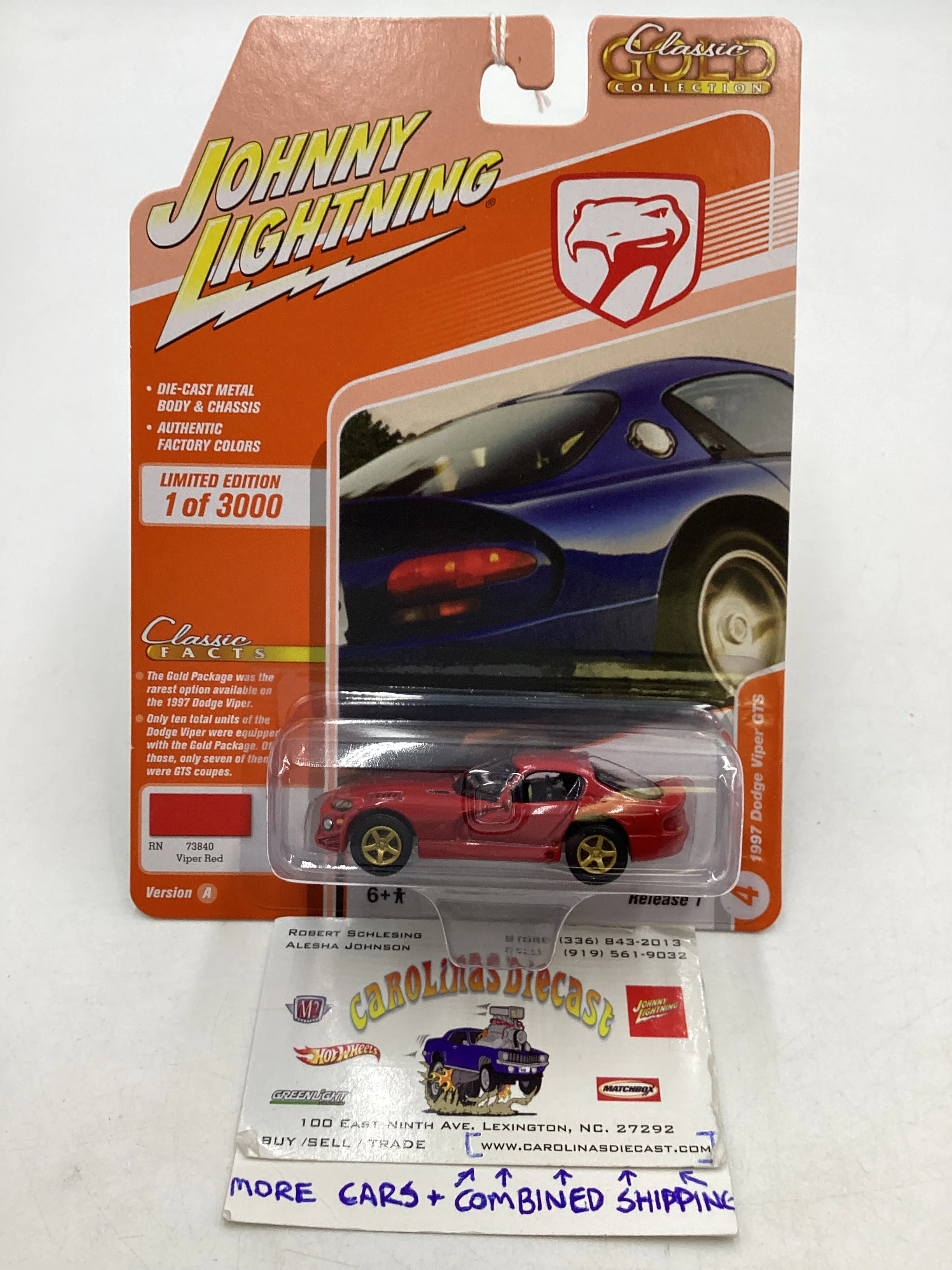 Johnny Lightning Classic Gold Collection Dodge Red 1997 Dodge Viper GTS 227G