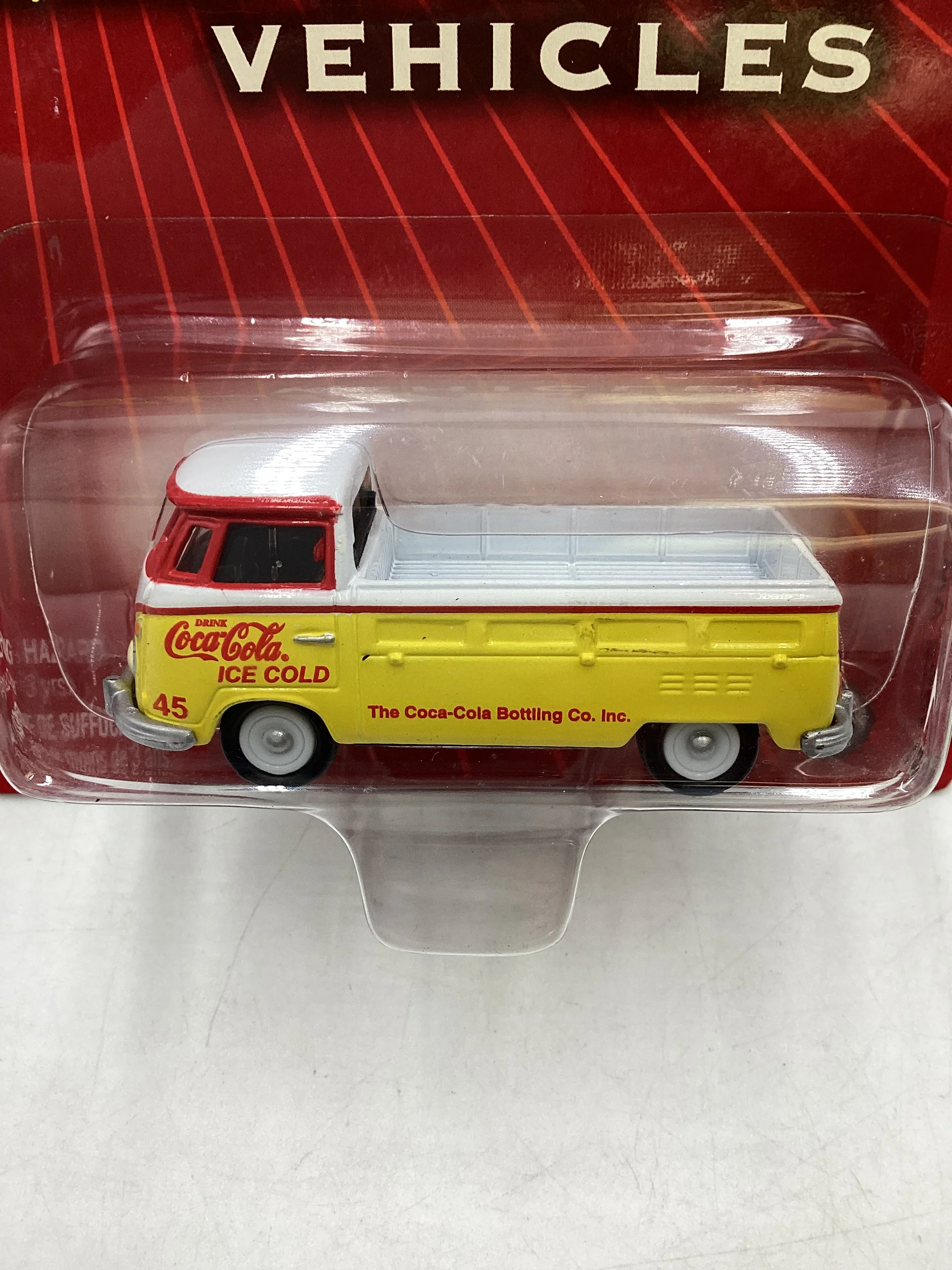 Johnny Lightning Coca Cola Delivery Vehicles 1965 VW Type 2 Pickup 232C - Image 3