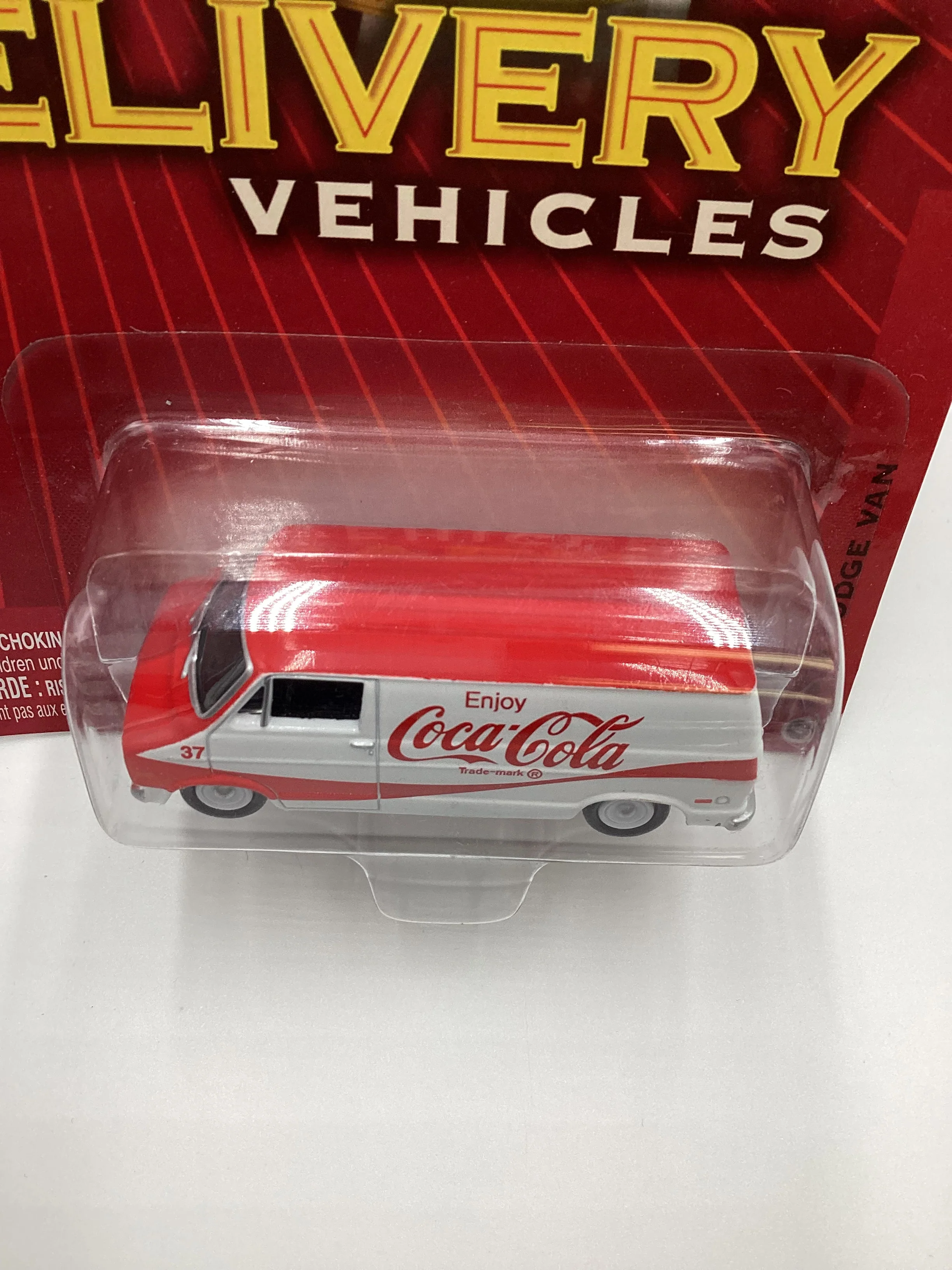 Johnny Lightning Coca Cola Delivery Vehicles 1976 Dodge Van 232C - Image 6