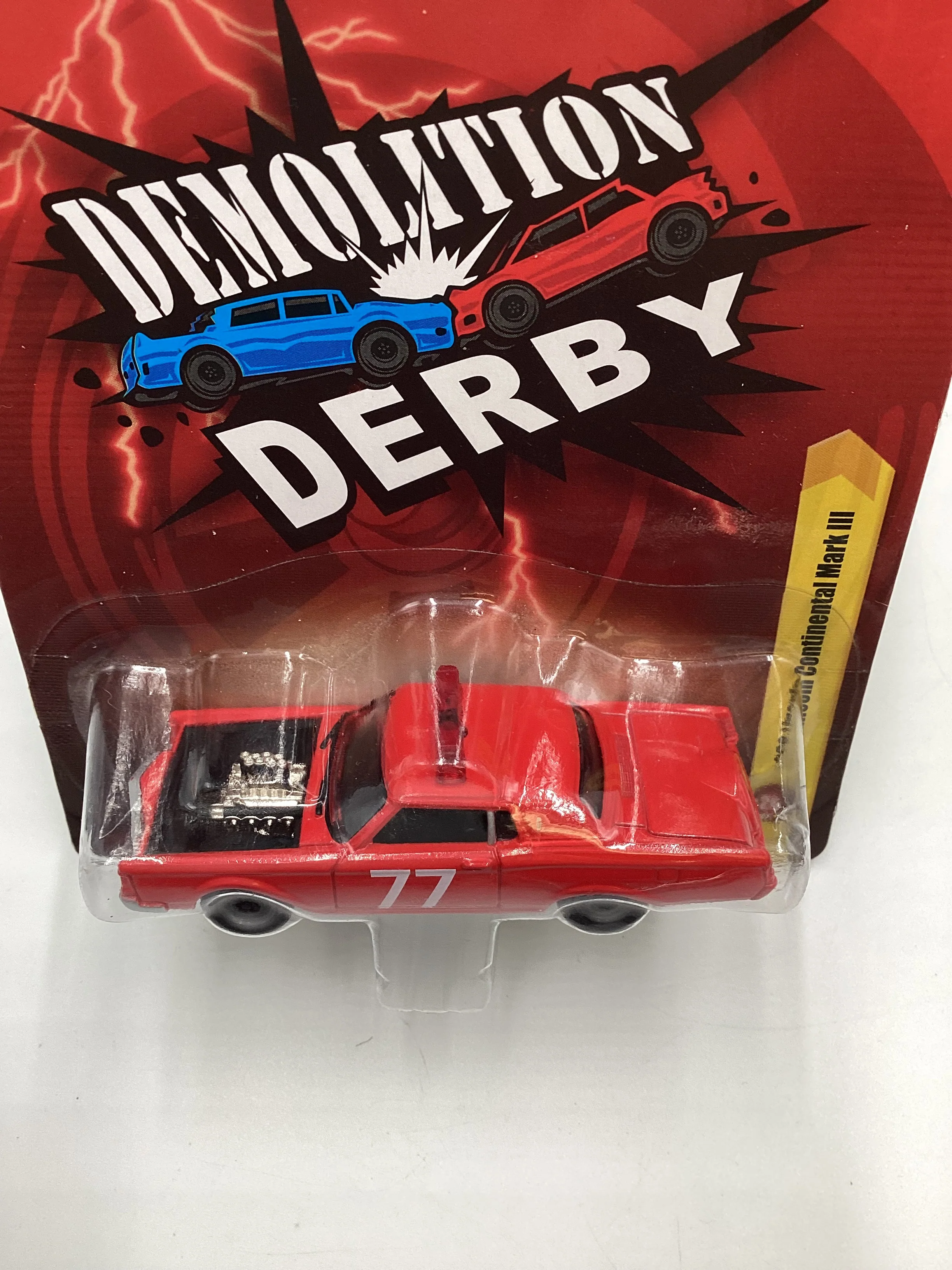Johnny lightning Demolition Derby #26 1969 Lincoln Continental Mark III Red 227H - Image 6