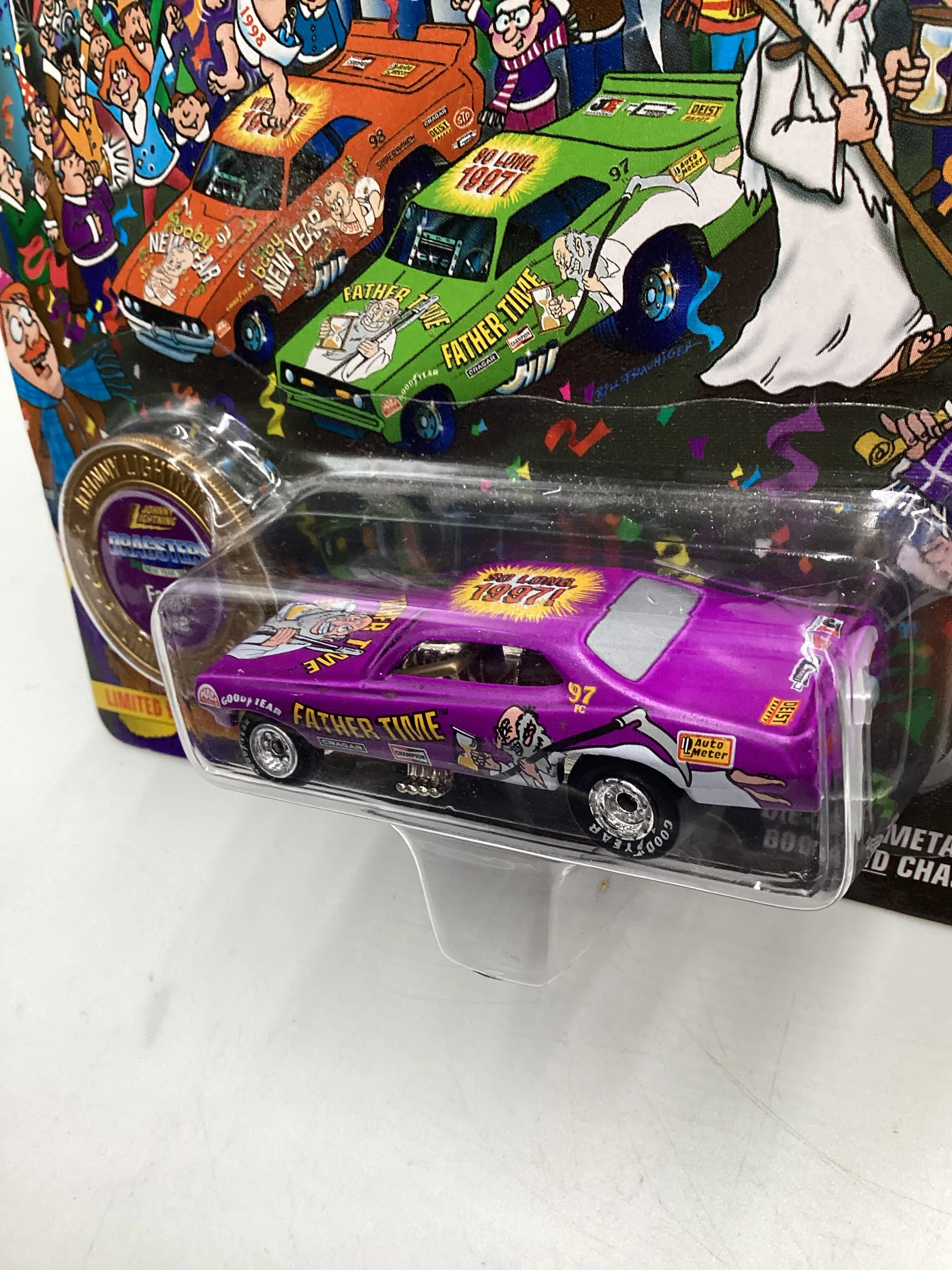 Johnny Lightning Dragsters New Year 98 #9918/15000 Father Time Purple 186C - Image 4